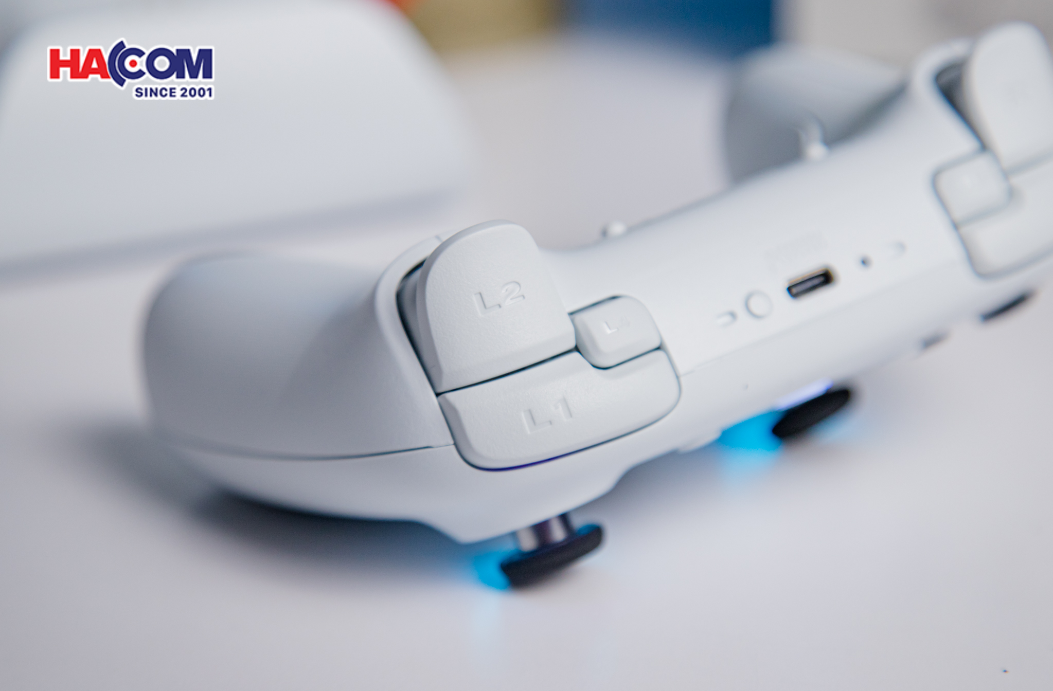 Tay cầm chơi game 8BitDo Ultimate 2 Bluetooth Controller - White 14