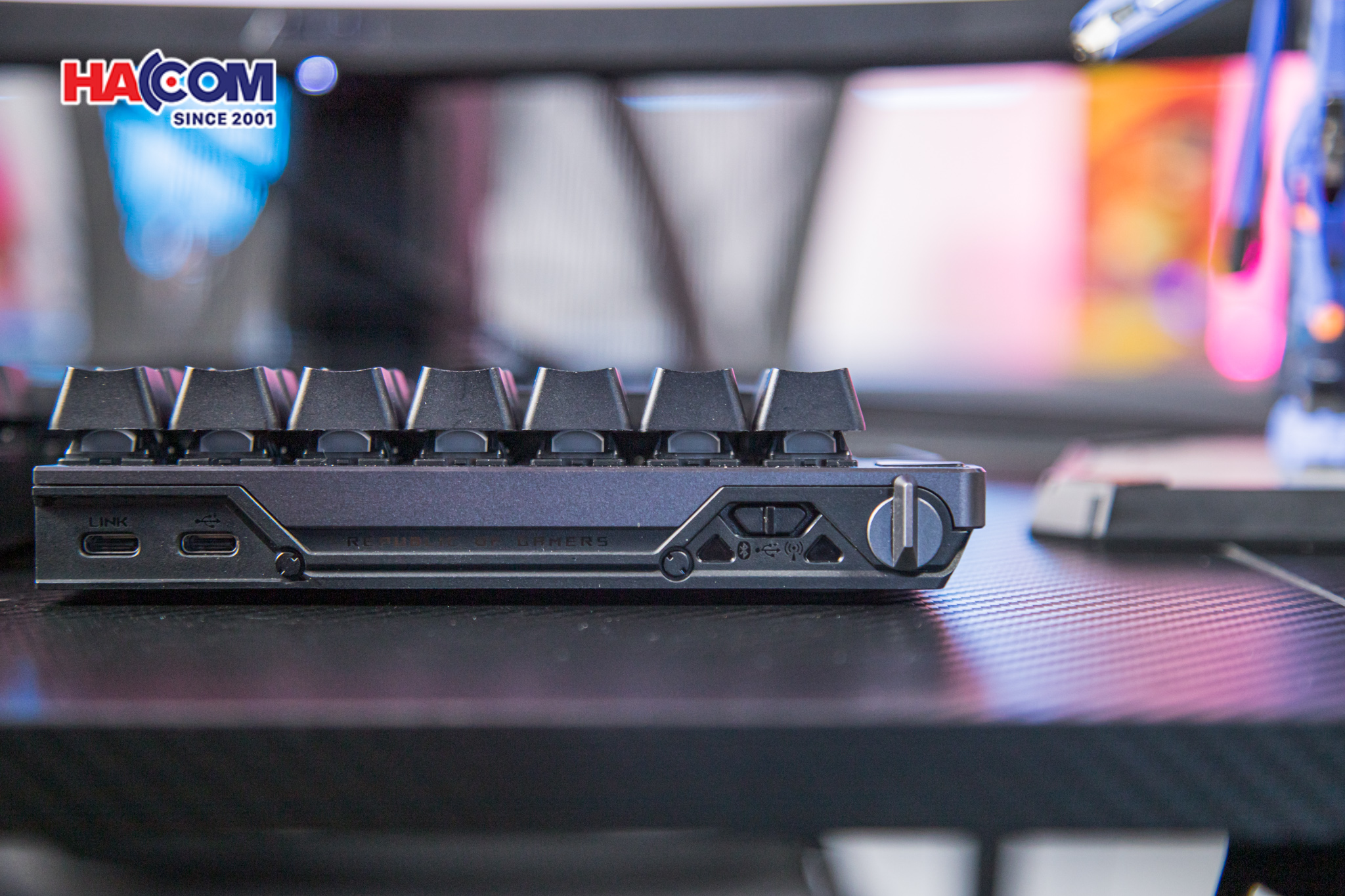 Bàn phím cơ không dây ASUS ROG Falcata HFX (ROG HFX V2 Switch)b/21112025/ban-phim-co-khong-day-asus-rog-falcata-hfx-0016.jpg 26