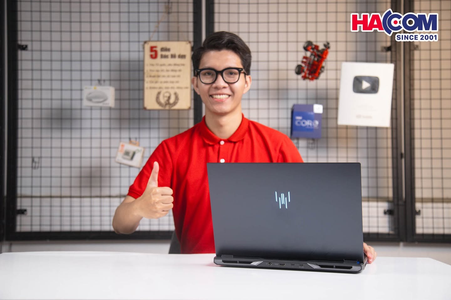 cdn/web/22102025/laptop-acer-predator-helios-neo-16-ai-phn16-73-757w-nh.qvqsv.0012.jpg 14