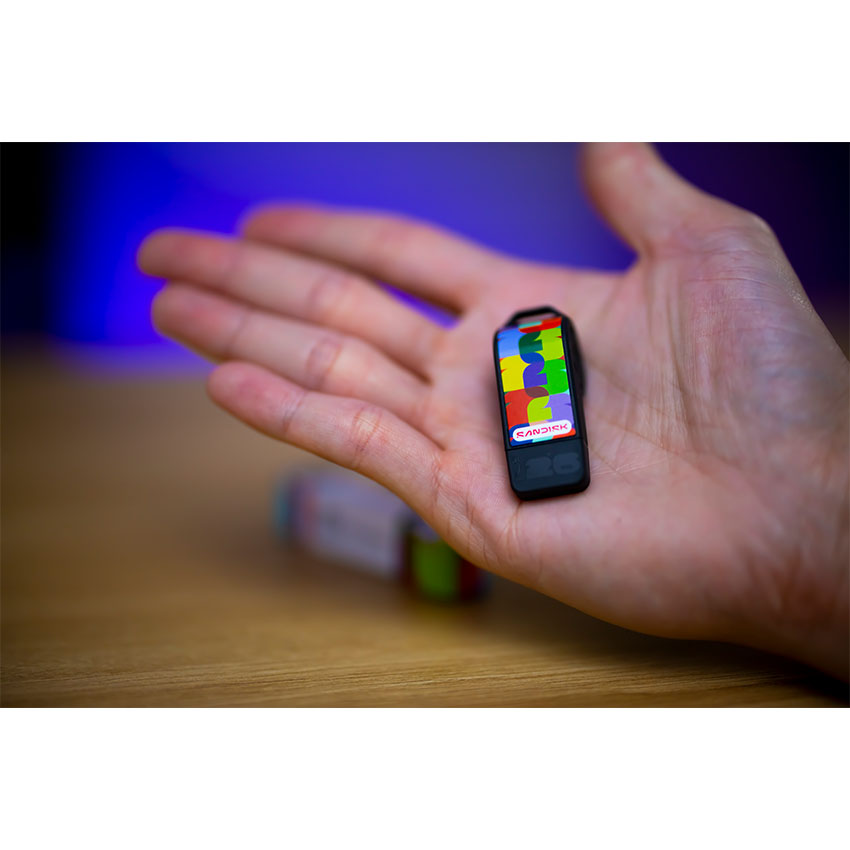 USB SanDisk USB-C Flash Drive: FWC 2026 Global Edition USB 64GB Flashdrives 300MB/s(R) SDCZIA-064G-G - Hình 3