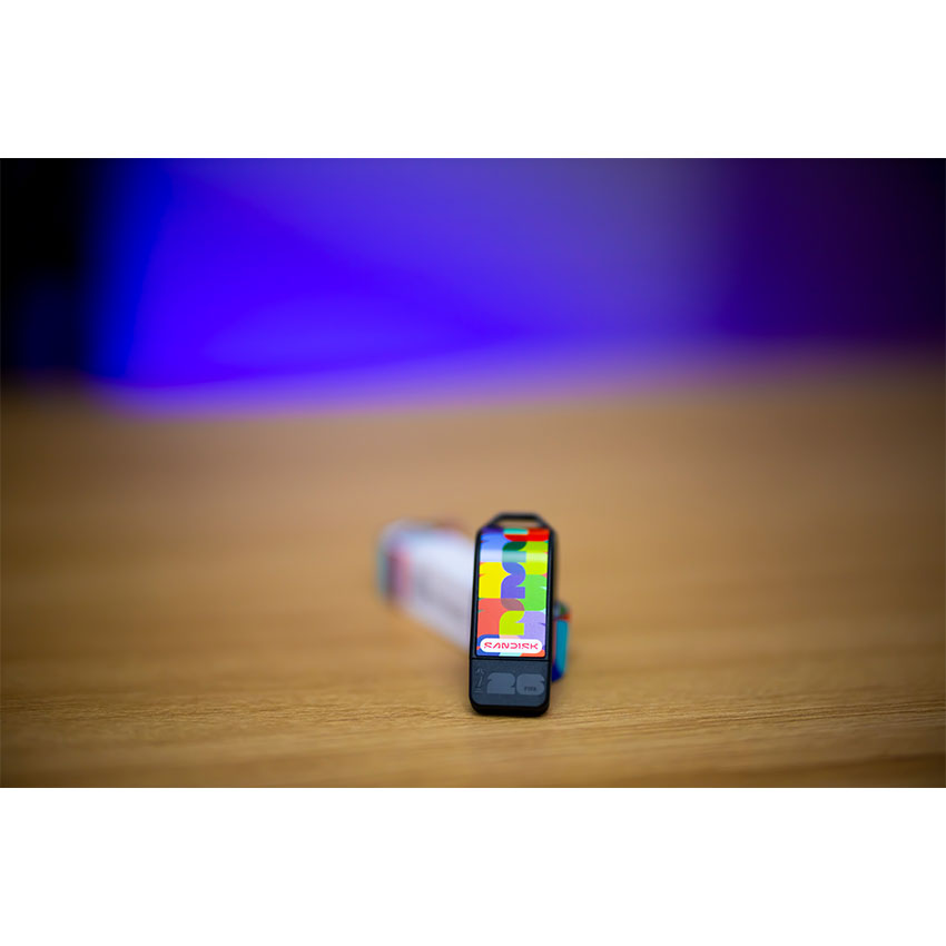 USB SanDisk USB-C Flash Drive: FWC 2026 Global Edition USB 128GB Flashdrives 300MB/s(R) SDCZIA-128G- - Hình 3