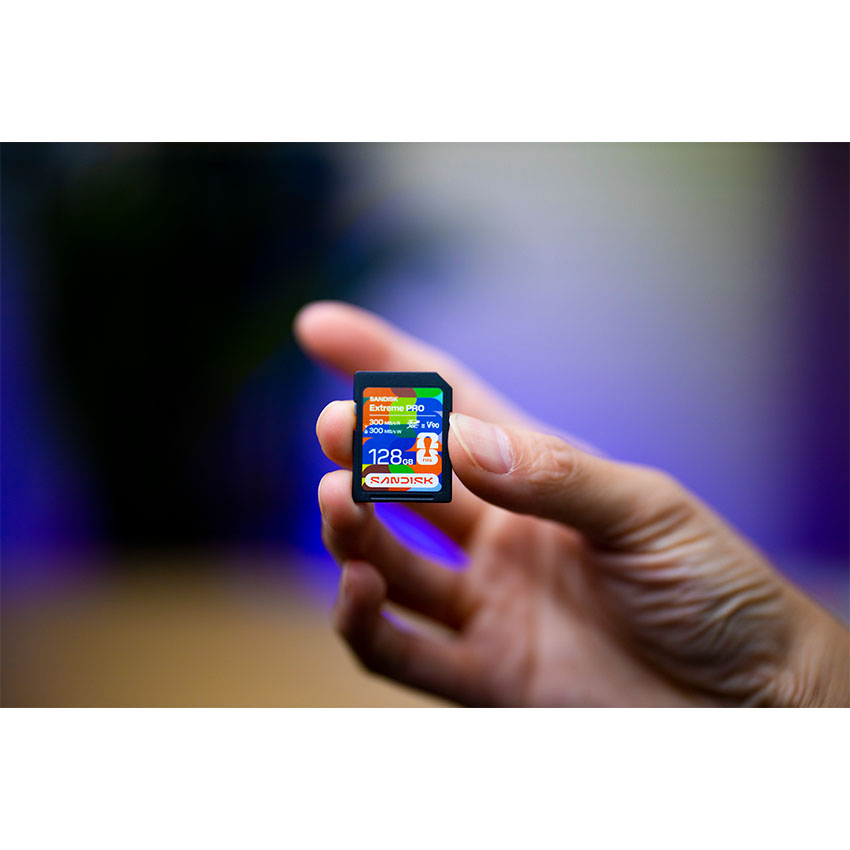 USB SanDisk USB-C Flash Drive: FWC 2026 Global Edition USB 128GB Flashdrives 300MB/s(R) SDCZIA-128G-G46 8