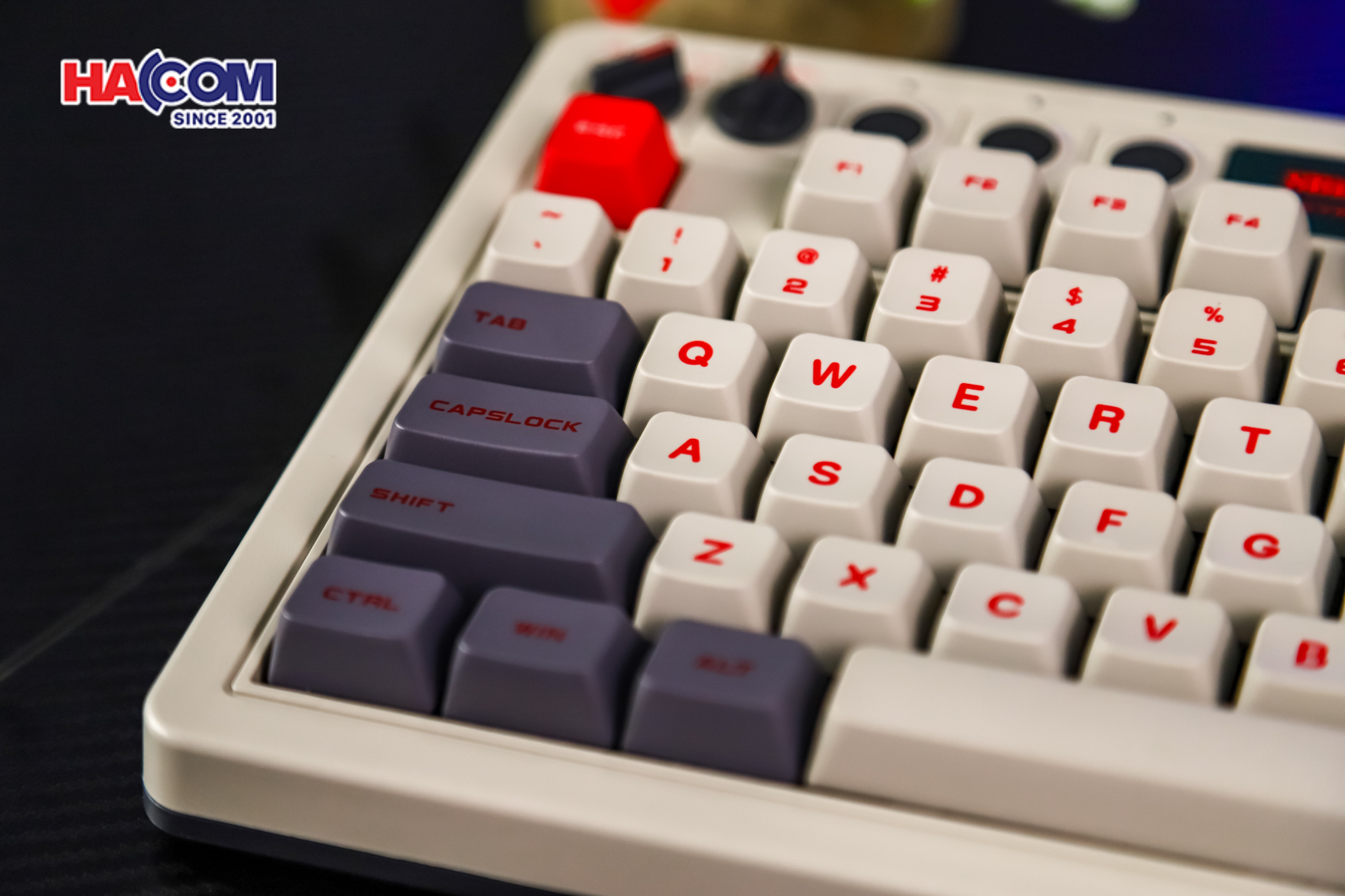 Bàn phím 8BitDo Retro Mechanical Keyboard - N Editionco-8bitdo-retro-mechanical-keyboard-n-edition-multi-modes-hotswap-kailh-box-white-switch-v2-007.jpg 11