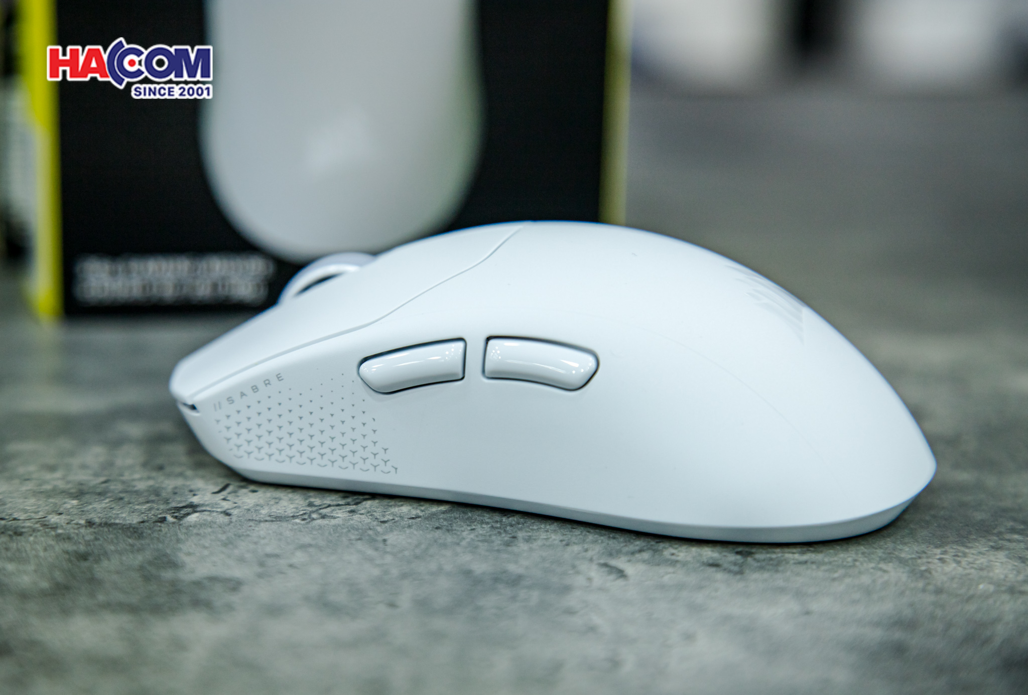 Chuột không dây Corsair SABRE v2 PRO UltraLight White 6