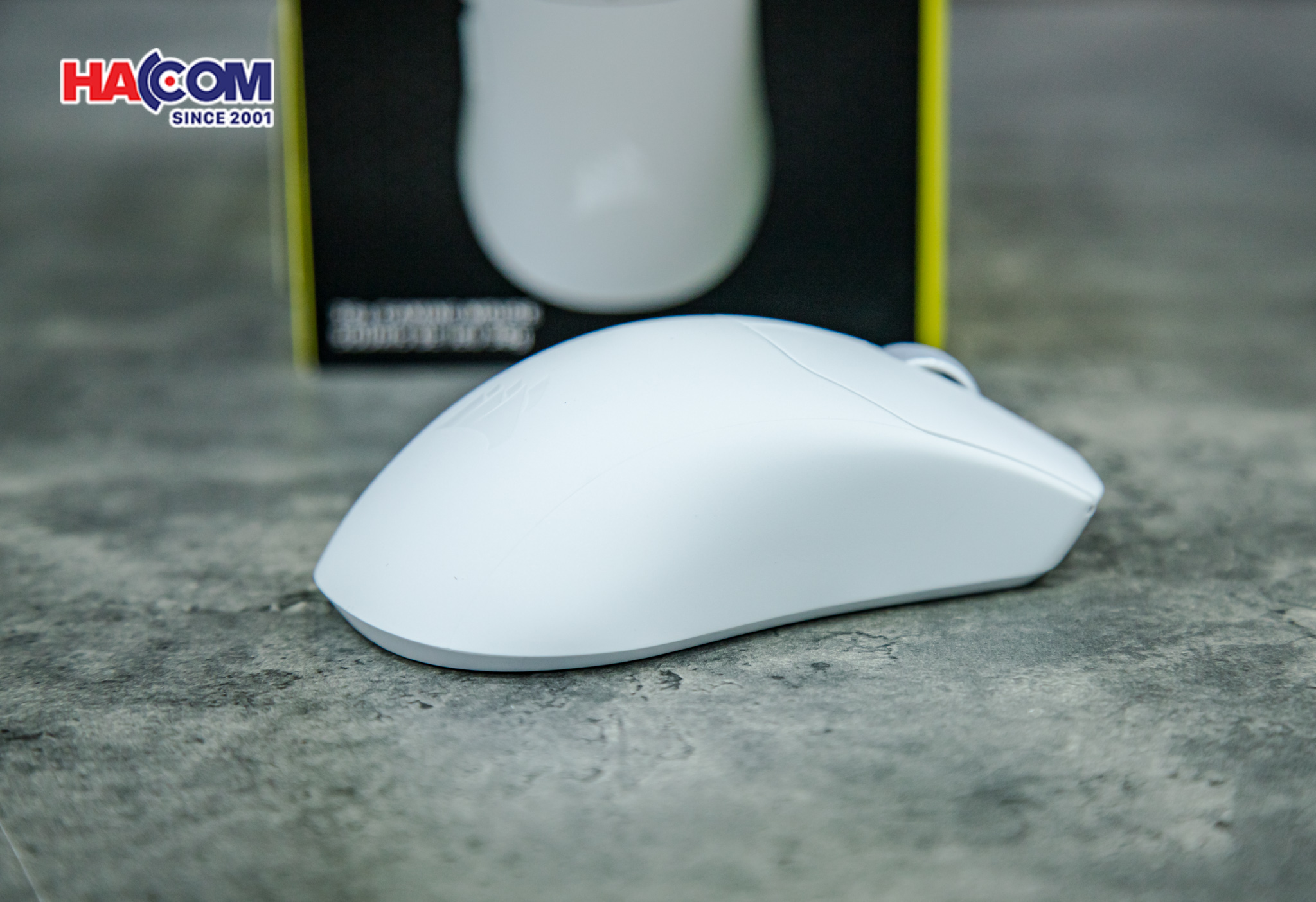 Chuột không dây Corsair SABRE v2 PRO UltraLight White 7