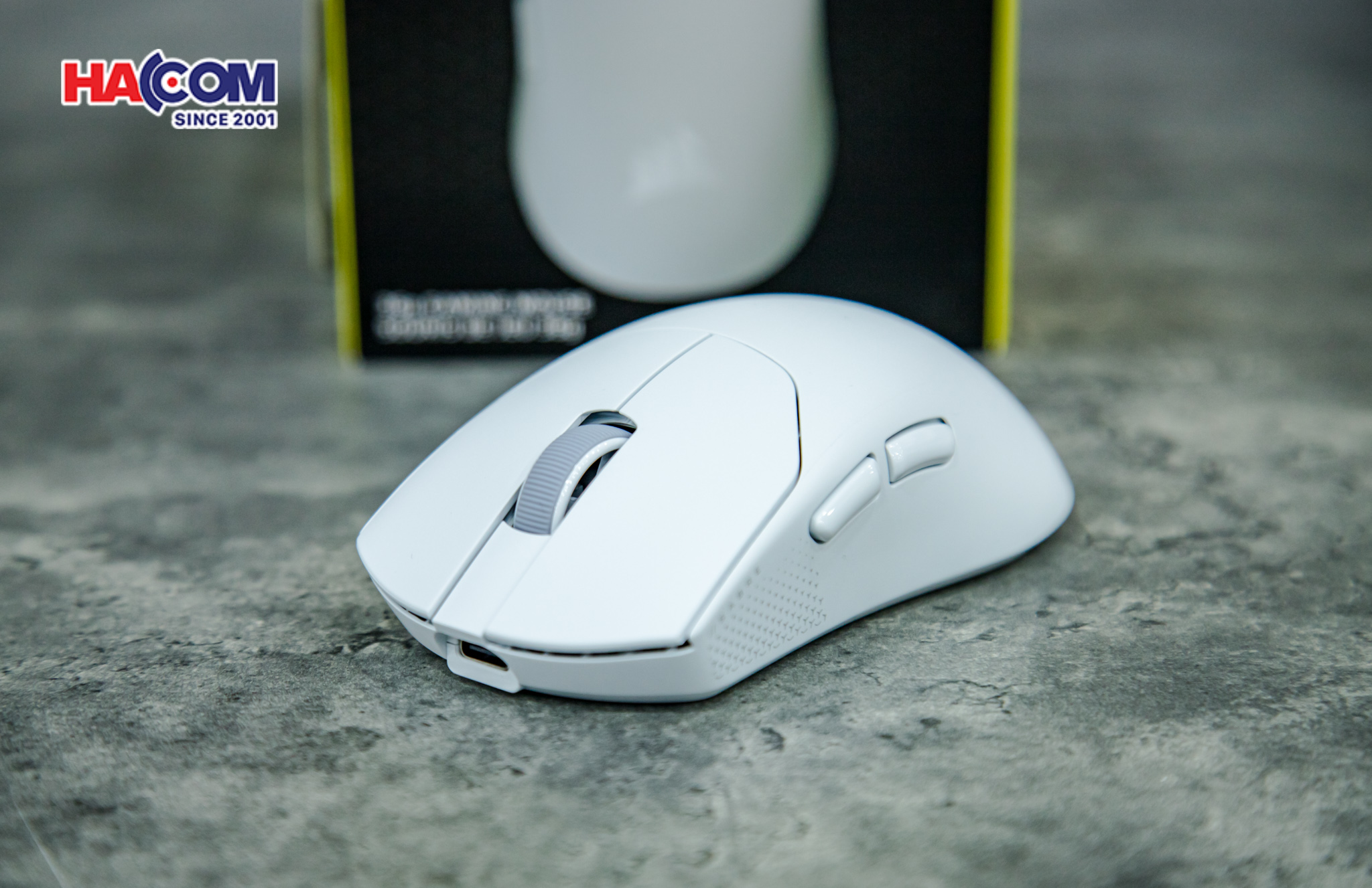 Chuột không dây Corsair SABRE v2 PRO UltraLight White 8