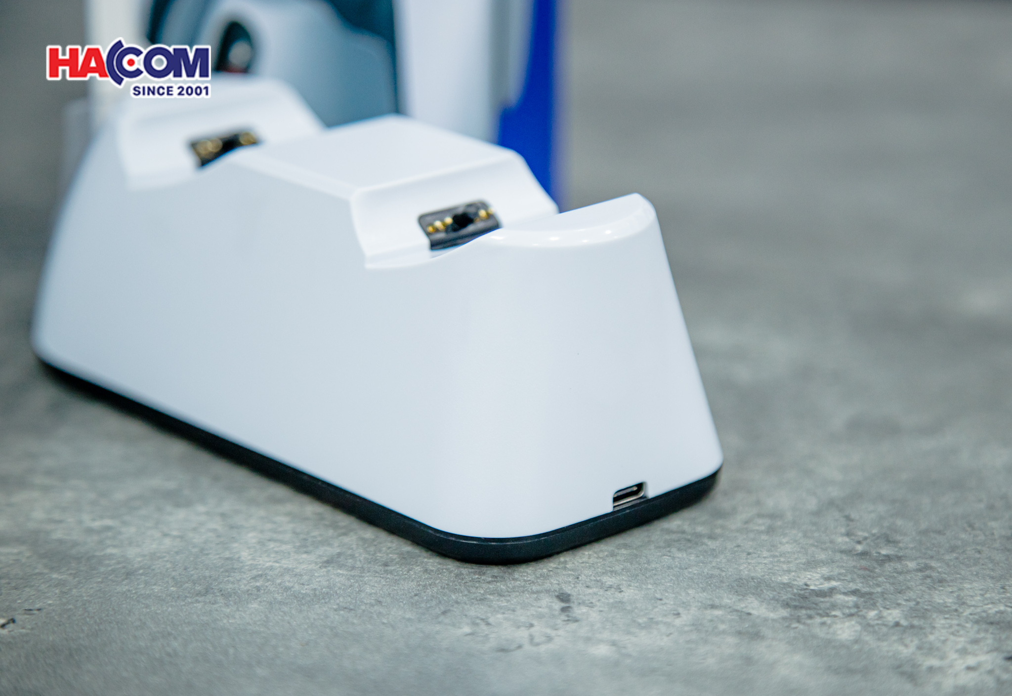 Dock Sạc Nhanh Tay Cầm PS5 Dualsense Dobe TP5-0516B 6