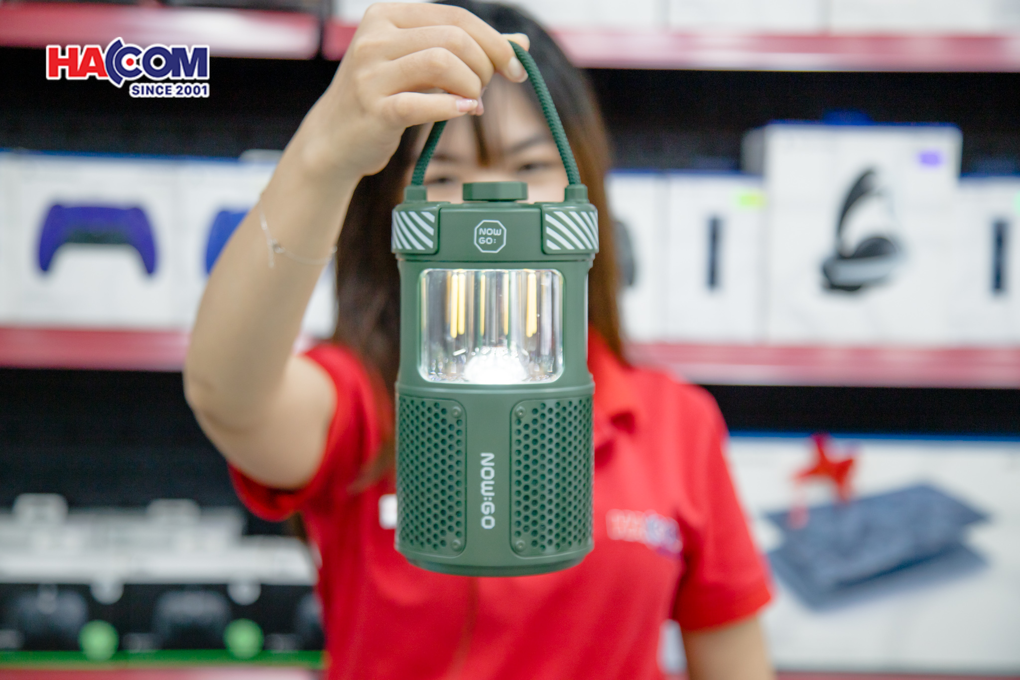 Loa Bluetooth NowGo F1 (Bluetooth 5.3, 11H, Loa tích hợp đèn Camping) - Màu Xanh 2