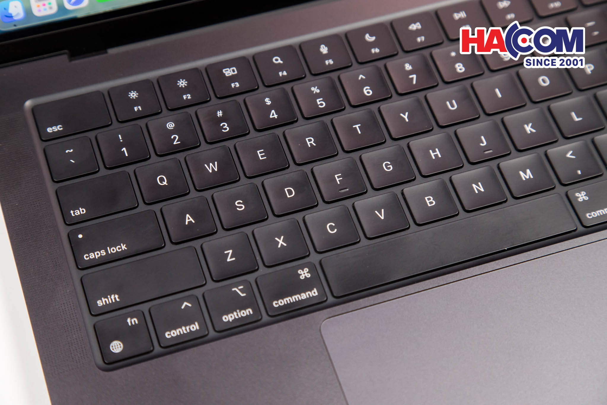 cdn/web/23122025/macbook-pro-m4-4.jpg 9