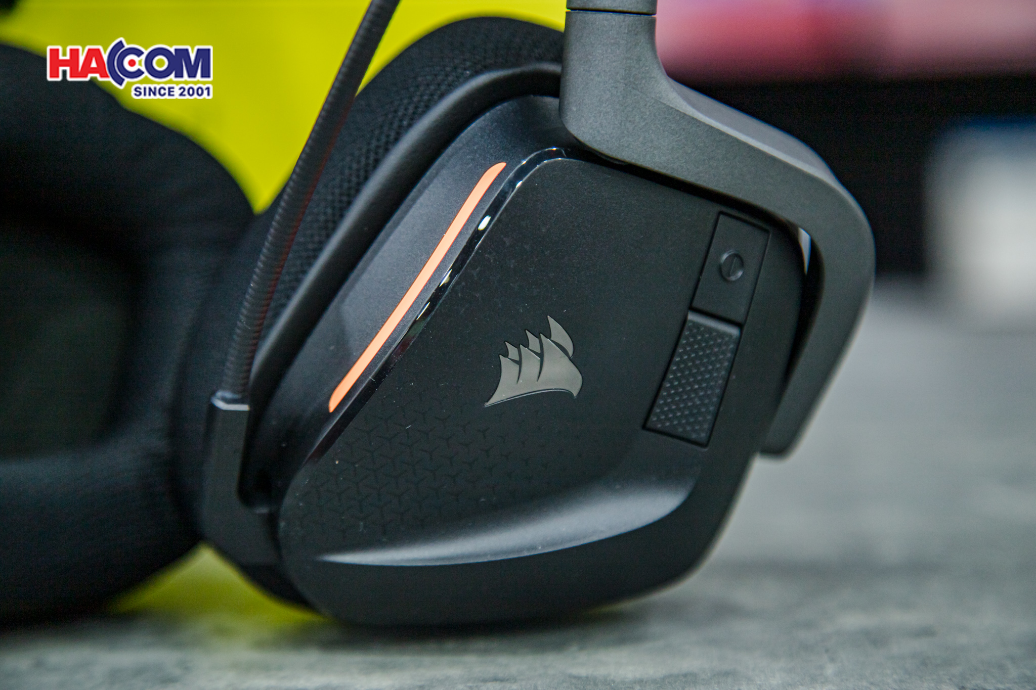 Tai nghe không dây Corsair VOID V2 MAX Carbon 6