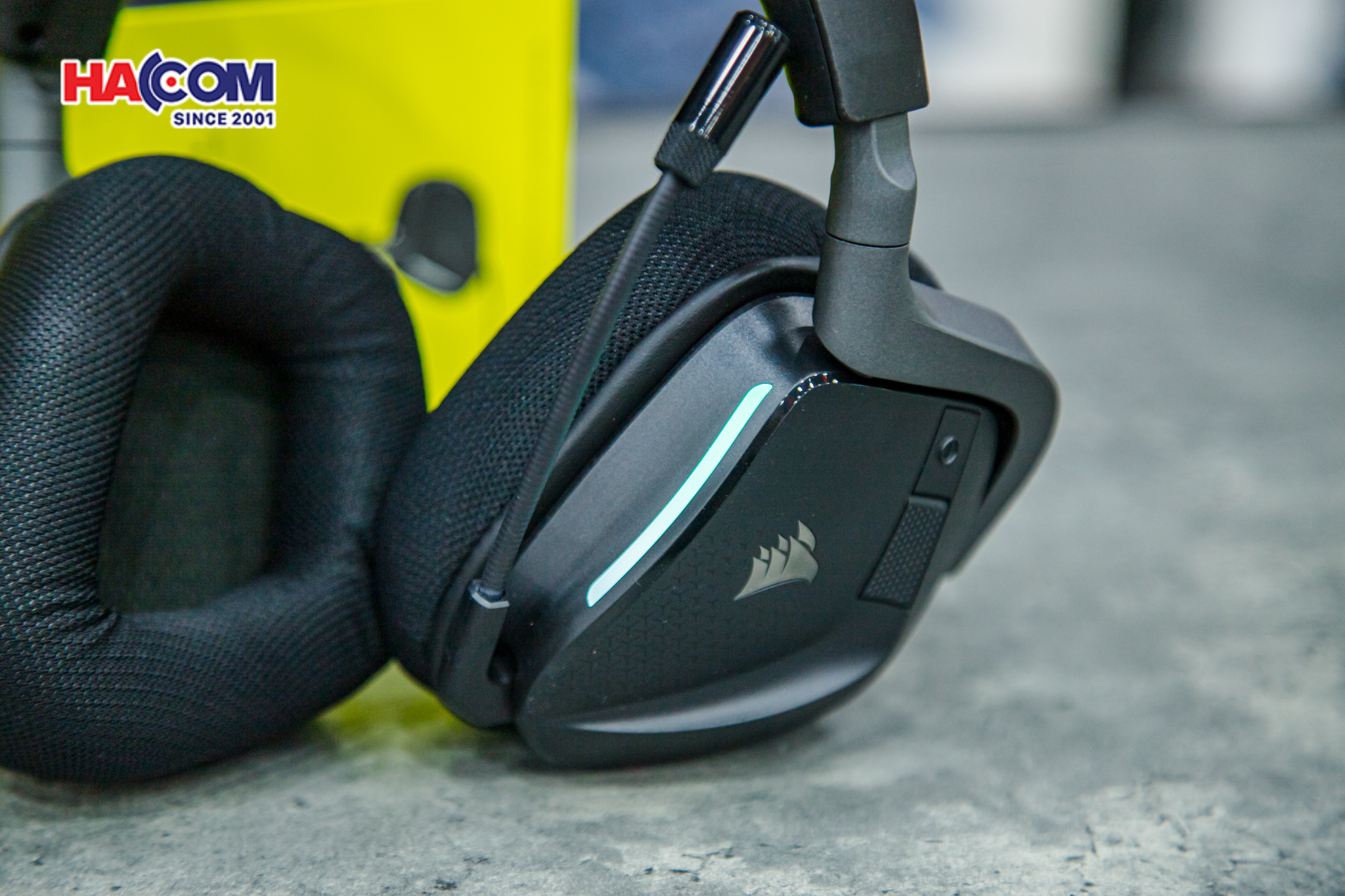 Tai nghe không dây Corsair VOID V2 MAX Carbon 7