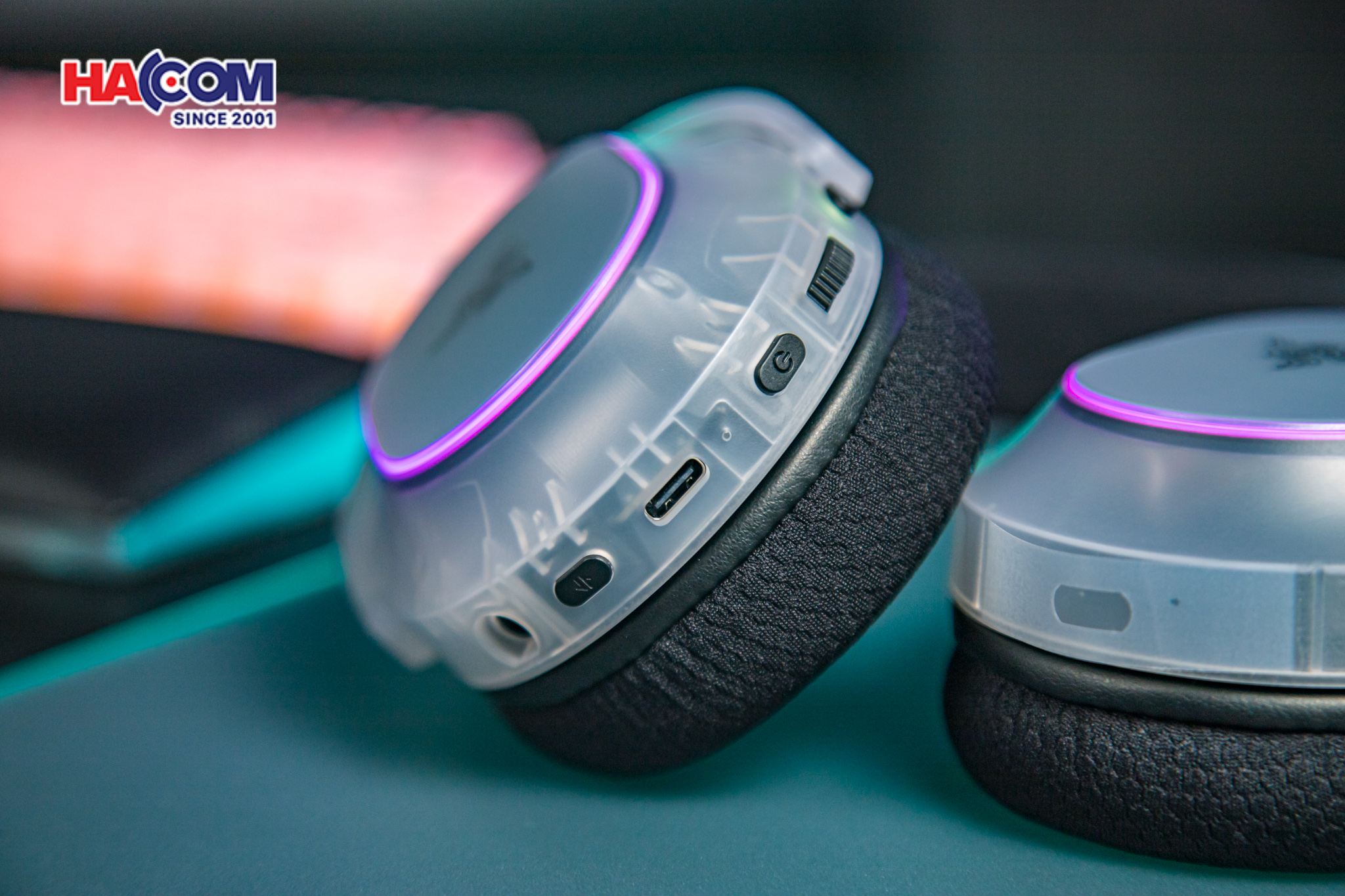 Tai nghe Razer Barracuda X Chroma - Phantom White Edition 14