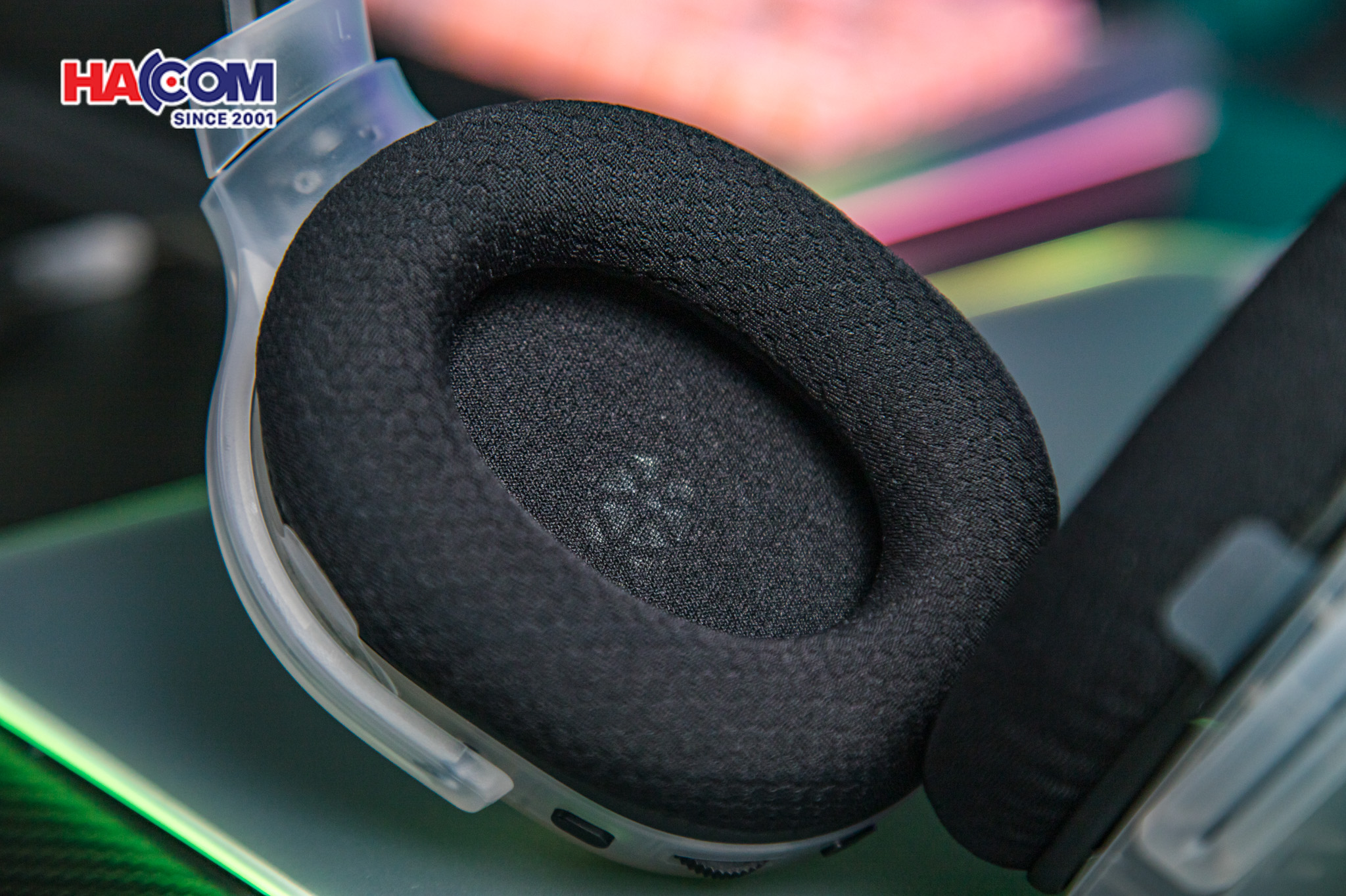 Tai nghe Razer Barracuda X Chroma - Phantom White Edition 16