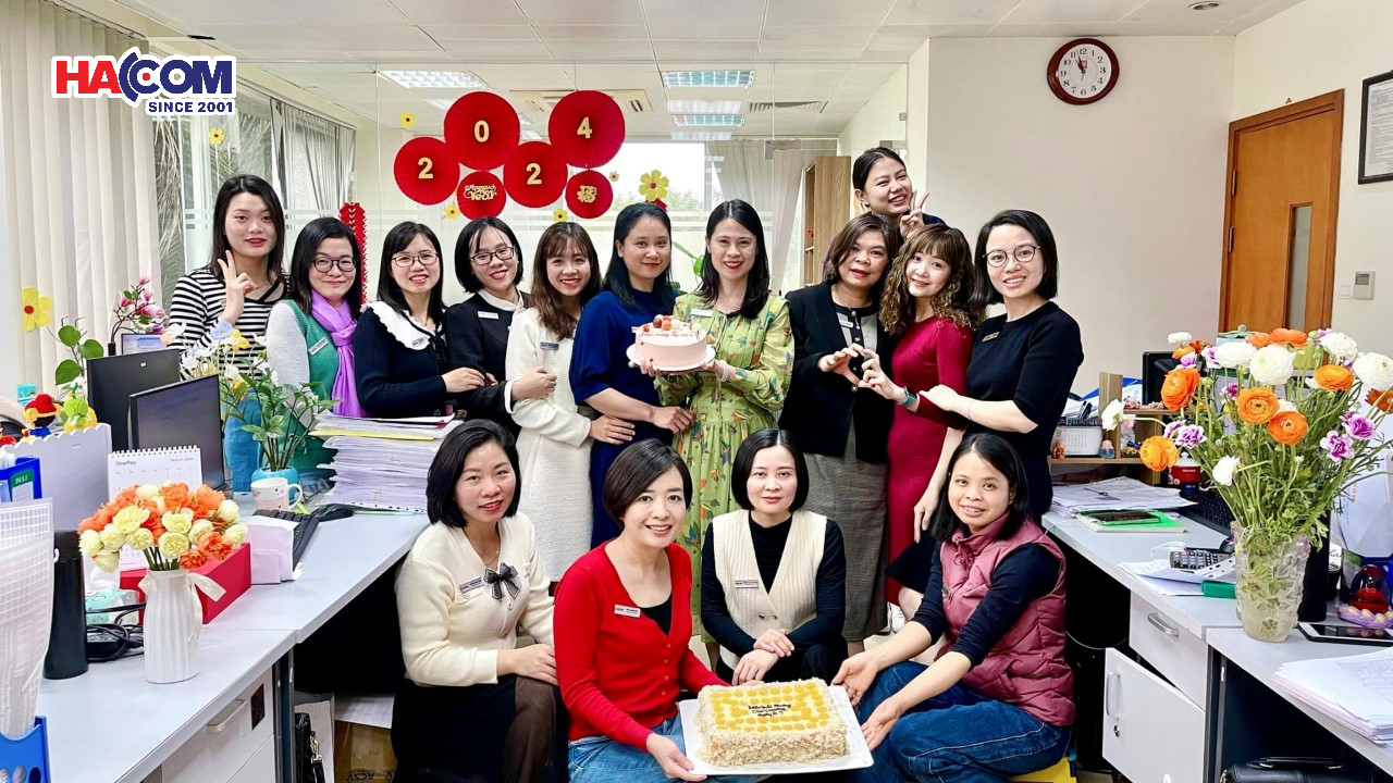 HACOM chúc mừng ngày Quốc tế Phụ nữ 08/03/2024