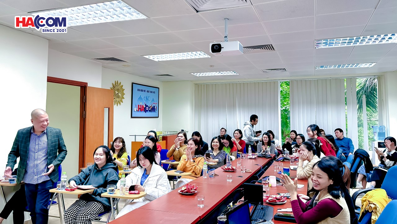 Khóa học chăm sóc sức khỏe tại HACOM - Ảnh 1