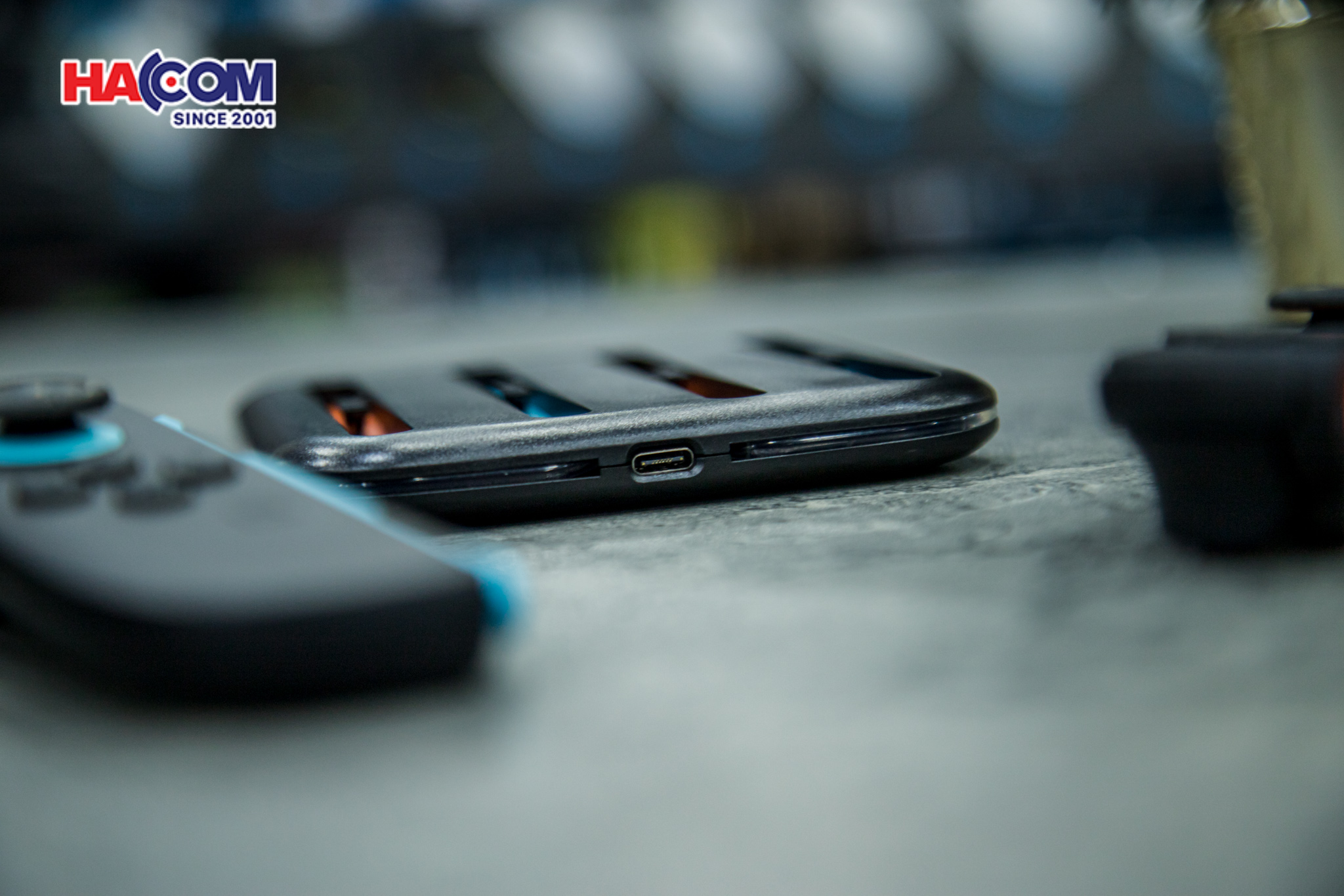 Dock sạc 4 ngăn có dây cho Joy-con Swich 2 màu đen JYS-NS2303025/dock-sac-4-ngan-co-day-cho-joy-con-swich-2-mau-den-jys-ns2303-005.jpg 13