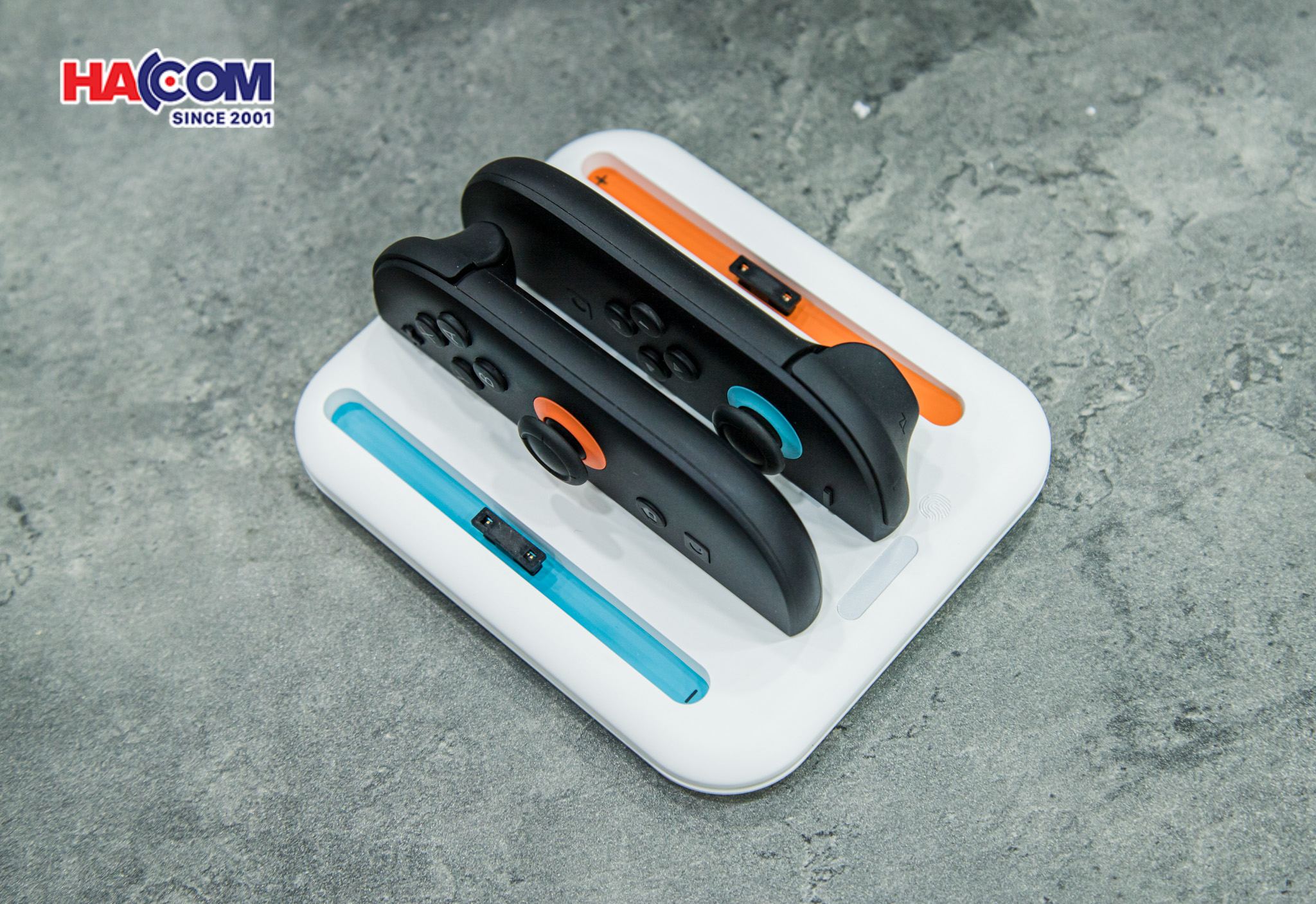 Dock sạc 4 ngăn có dây cho Joy-con Swich 2 màu trắng JYS-NS2303 14