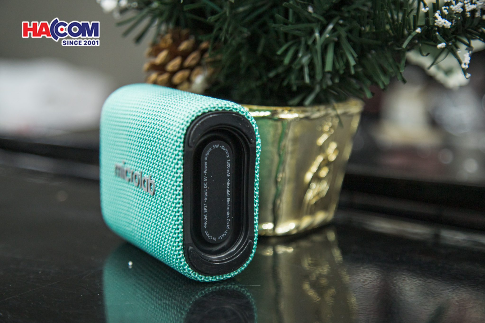 Loa Bluetooth Microlab BP21 xanh lá 6