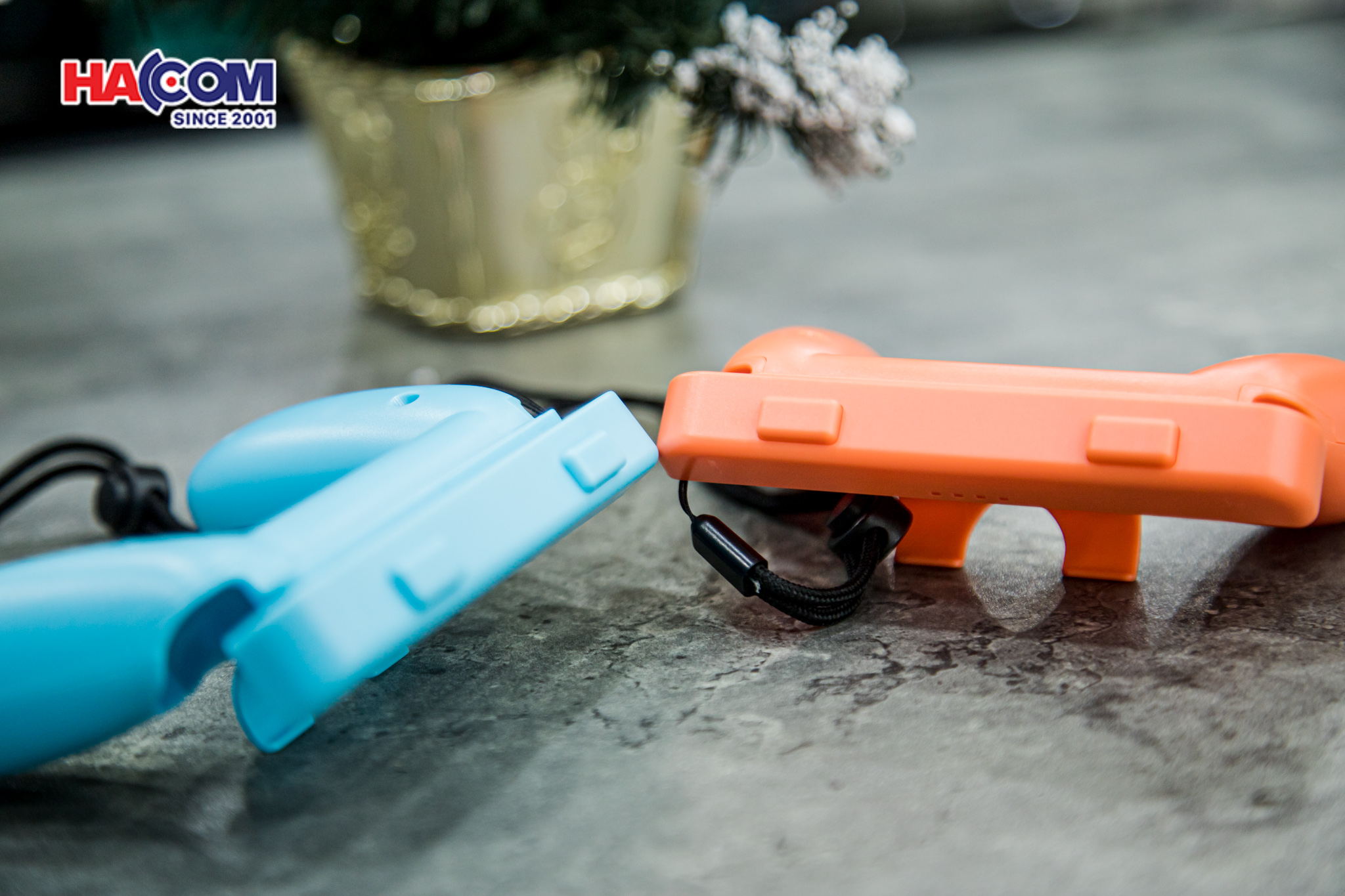 Vỏ tay cầm bằng nhựa có dây đeo Grip Controller for Switch 2 Twin Pack 2 in 1 màu xanh pha cam JYS-NS2276 13