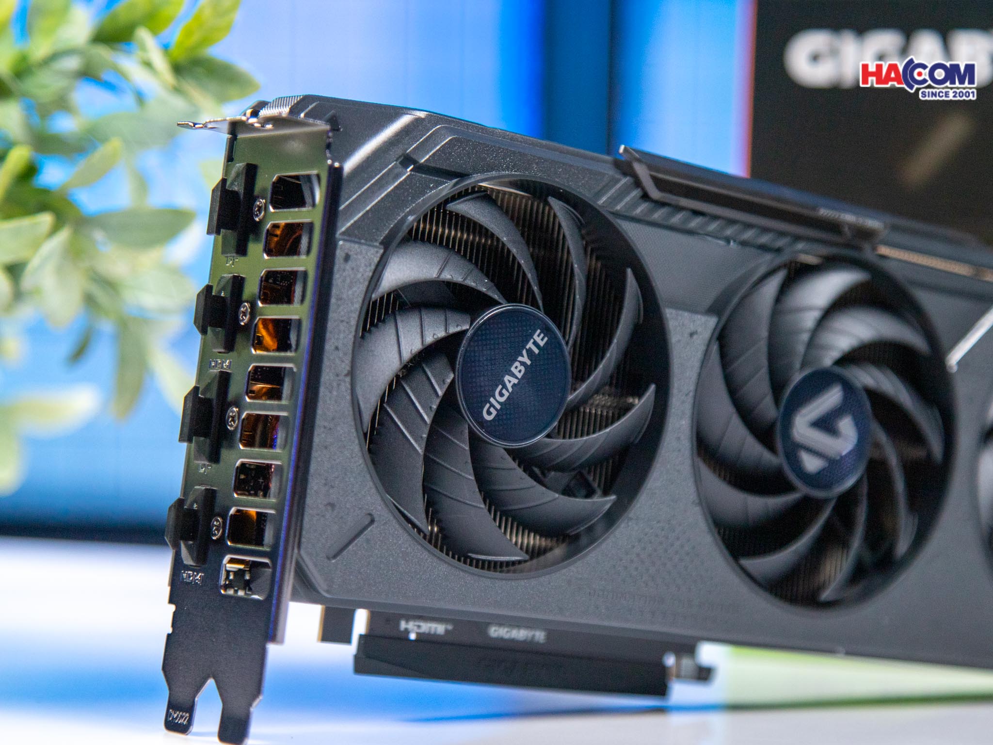 cdn/web/25092025/gigabyte-geforce-rtx-5050-gaming-oc-8gb-gv-n5050gaming-oc-8gd-gddr6-4.jpg 13