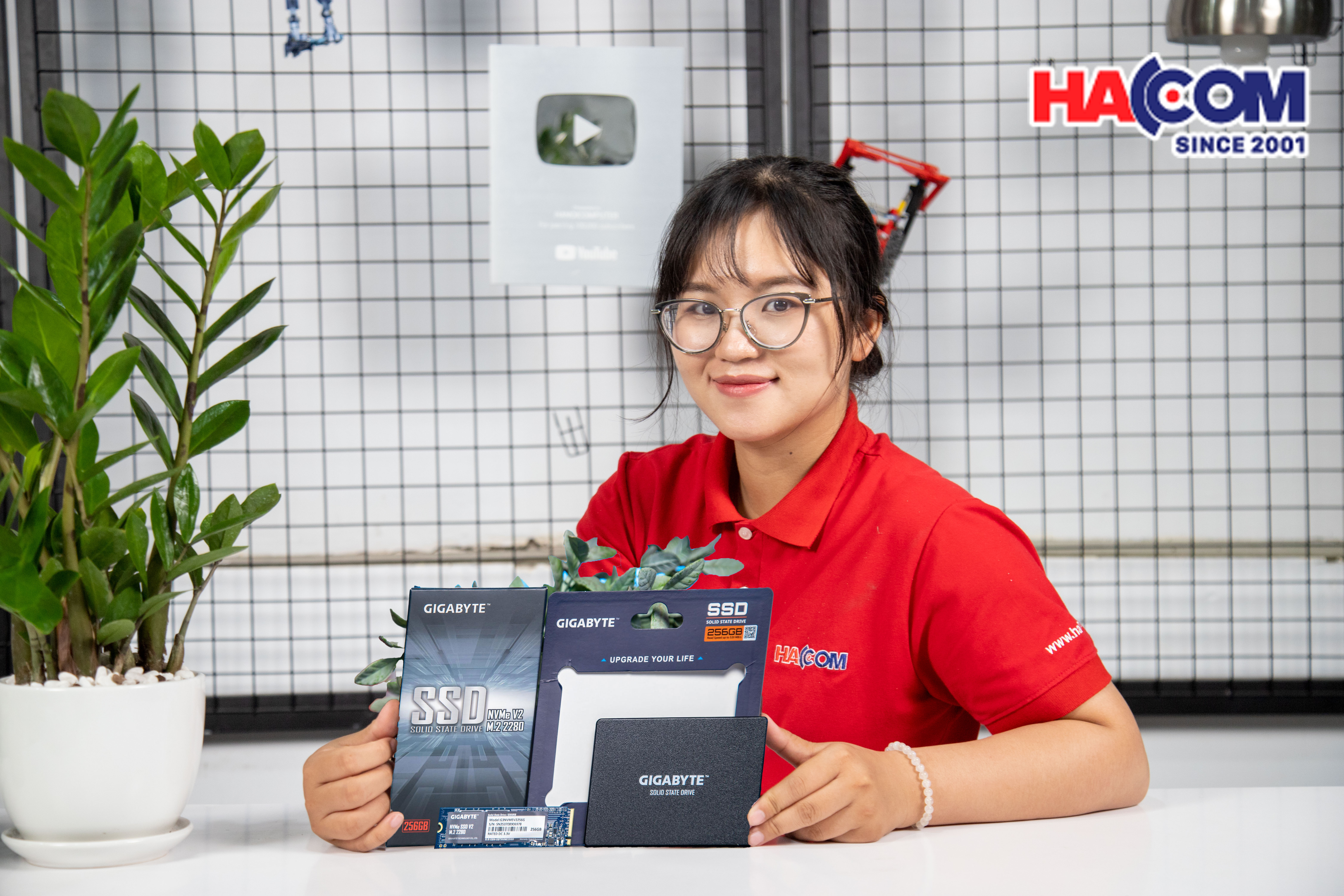 cdn/web/25112025/o-cung-ssd-gigabyte-sata-1.jpg 3