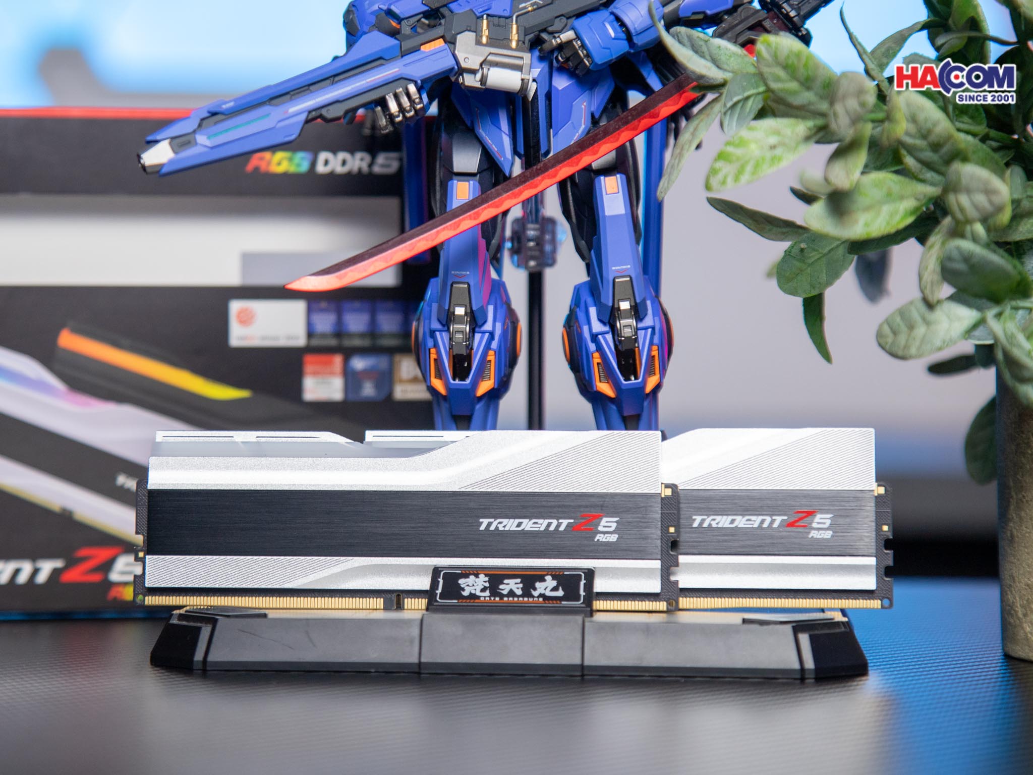 cdn/web/25112025/ram-gskill-trident-z-rgb-silver-32gb-ddr5-6400mhz-f5-6400j3239g16gx2-tz5rs-2.jpg 5