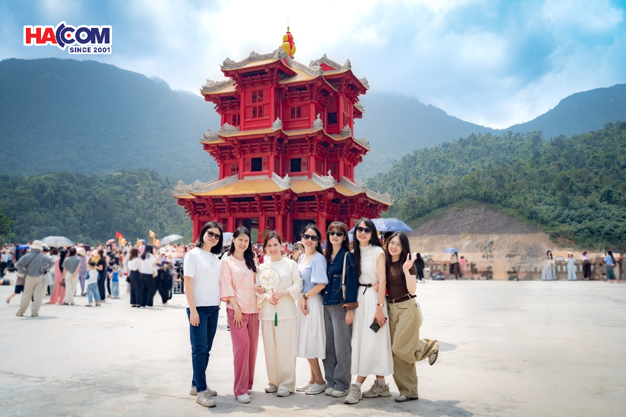 hacom du xuan 2026 tay yen tu 5