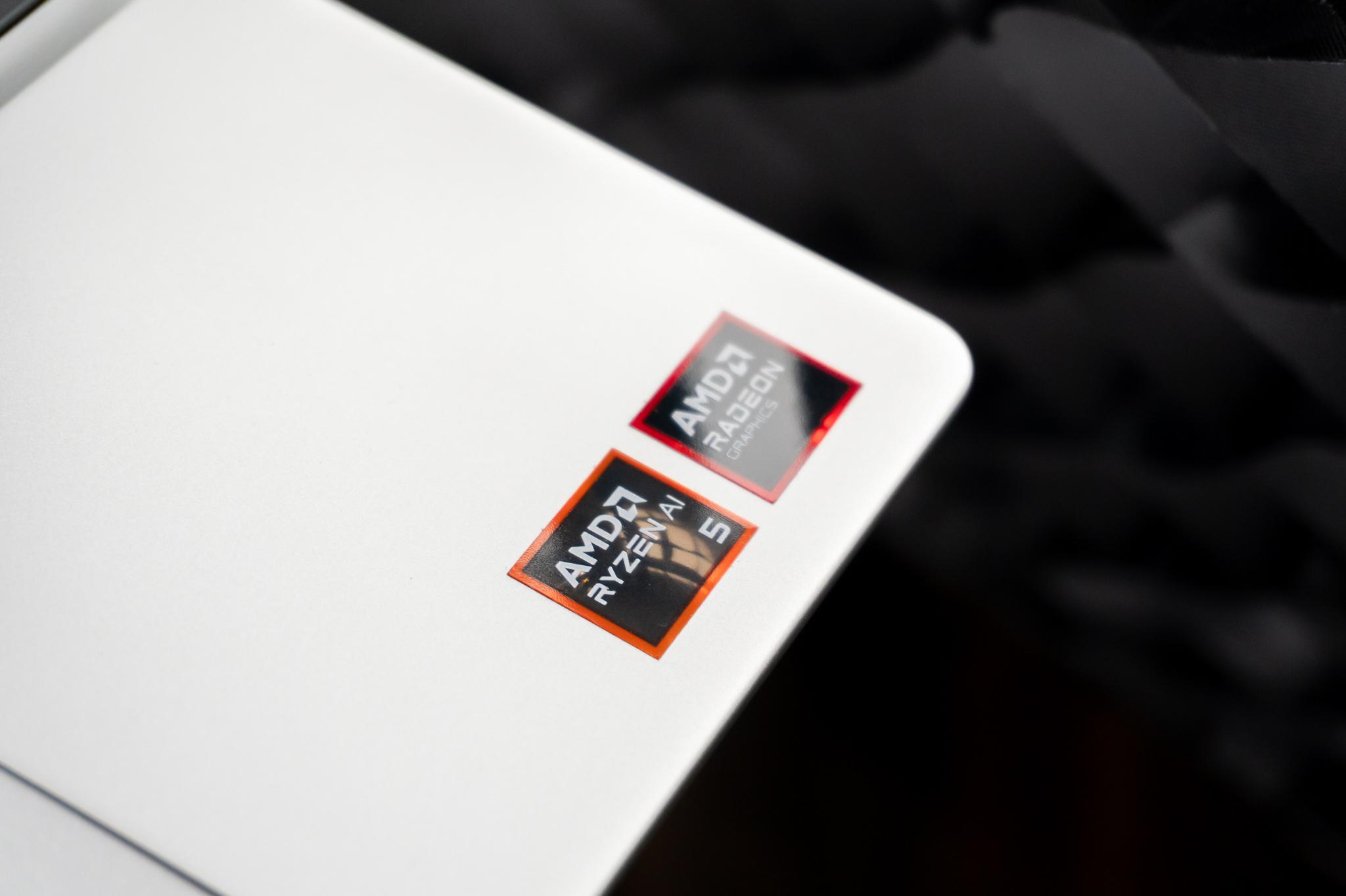 Vì sao laptop AMD Ryzen AI phù hợp với sinh viên - HACOM 