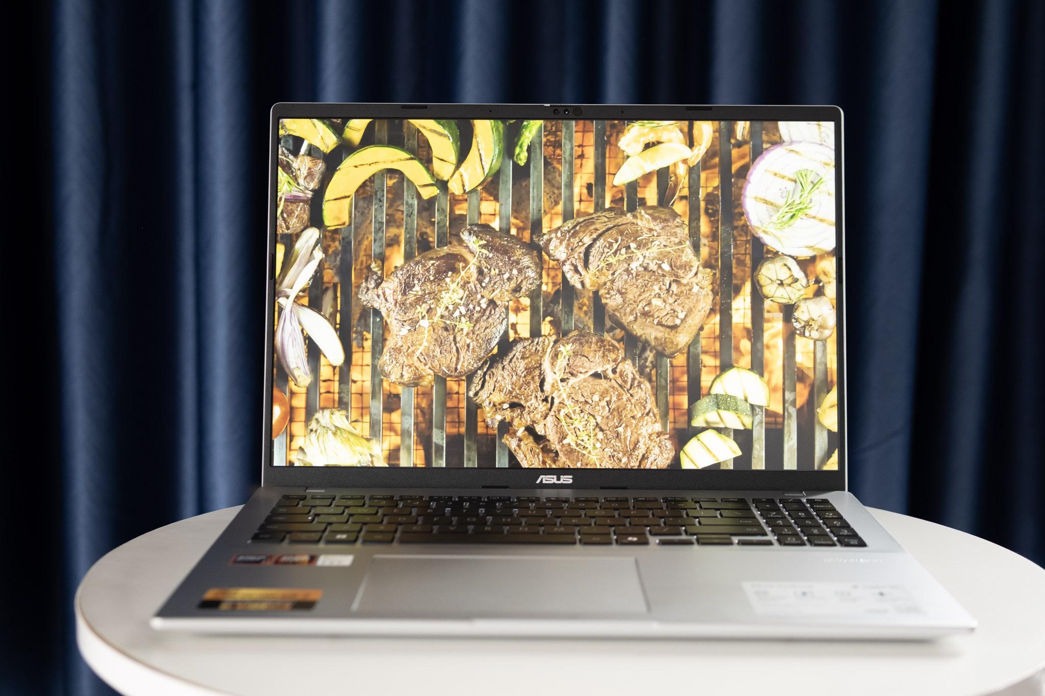 tu van laptop 20 30 trieu cho sinh vien hacom 3