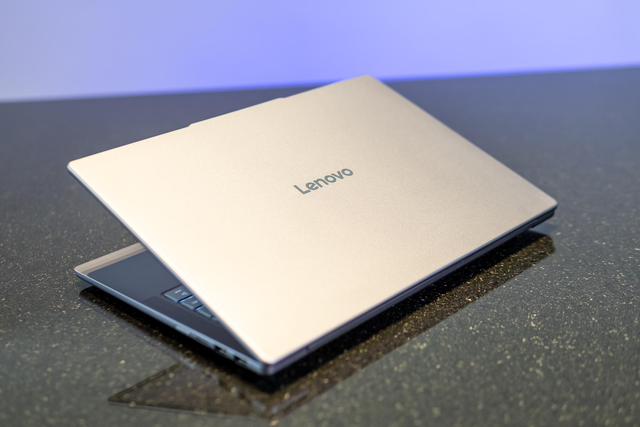 Lenovo IdeaPad Slim 5 14AKP10 –&nbsp; "tam giác đều" giữa cấu hình - thiết kế - giá thành - HACOM