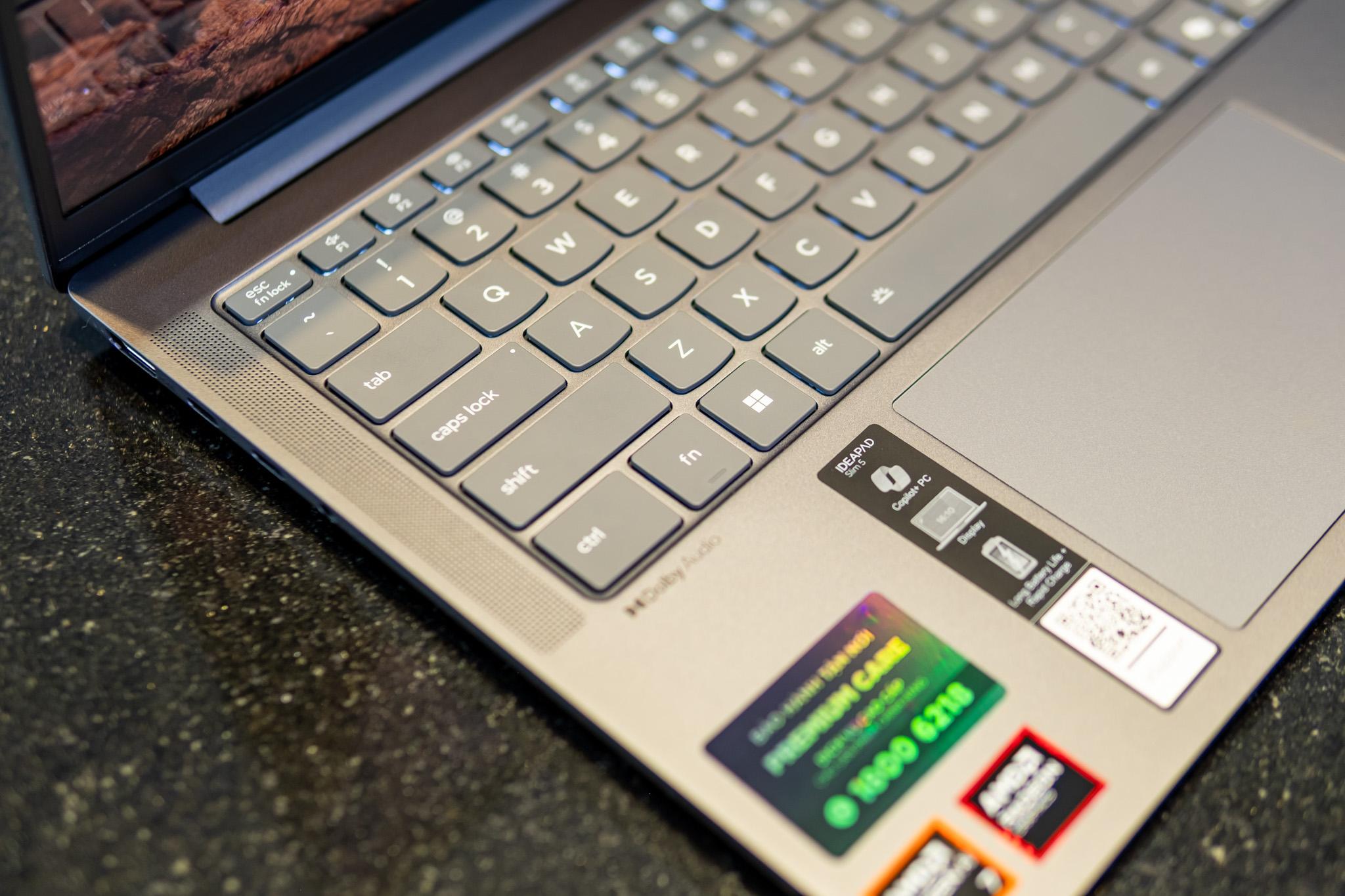 Lenovo IdeaPad Slim 5 14AKP10 –&nbsp; "tam giác đều" giữa cấu hình - thiết kế - giá thành - HACOM 2