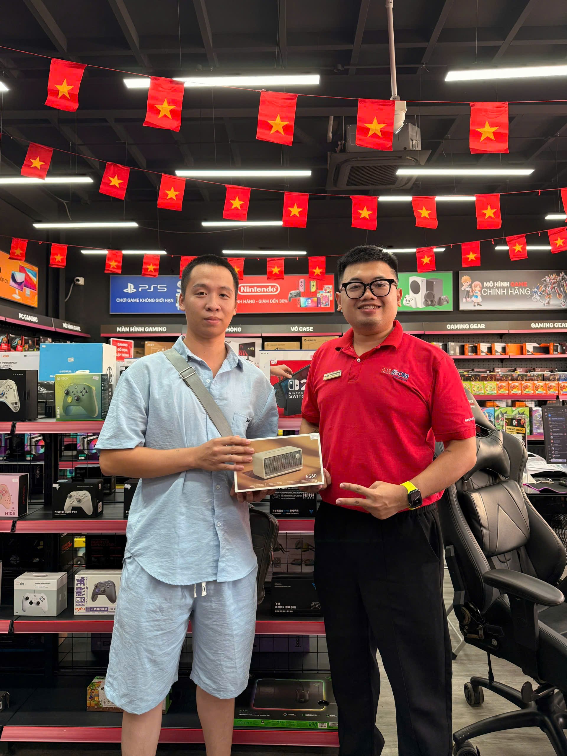 khach_hang_cdn/web/27092025/loa-bluetooth-di-dong-edifier-es60-trang.jpg 5