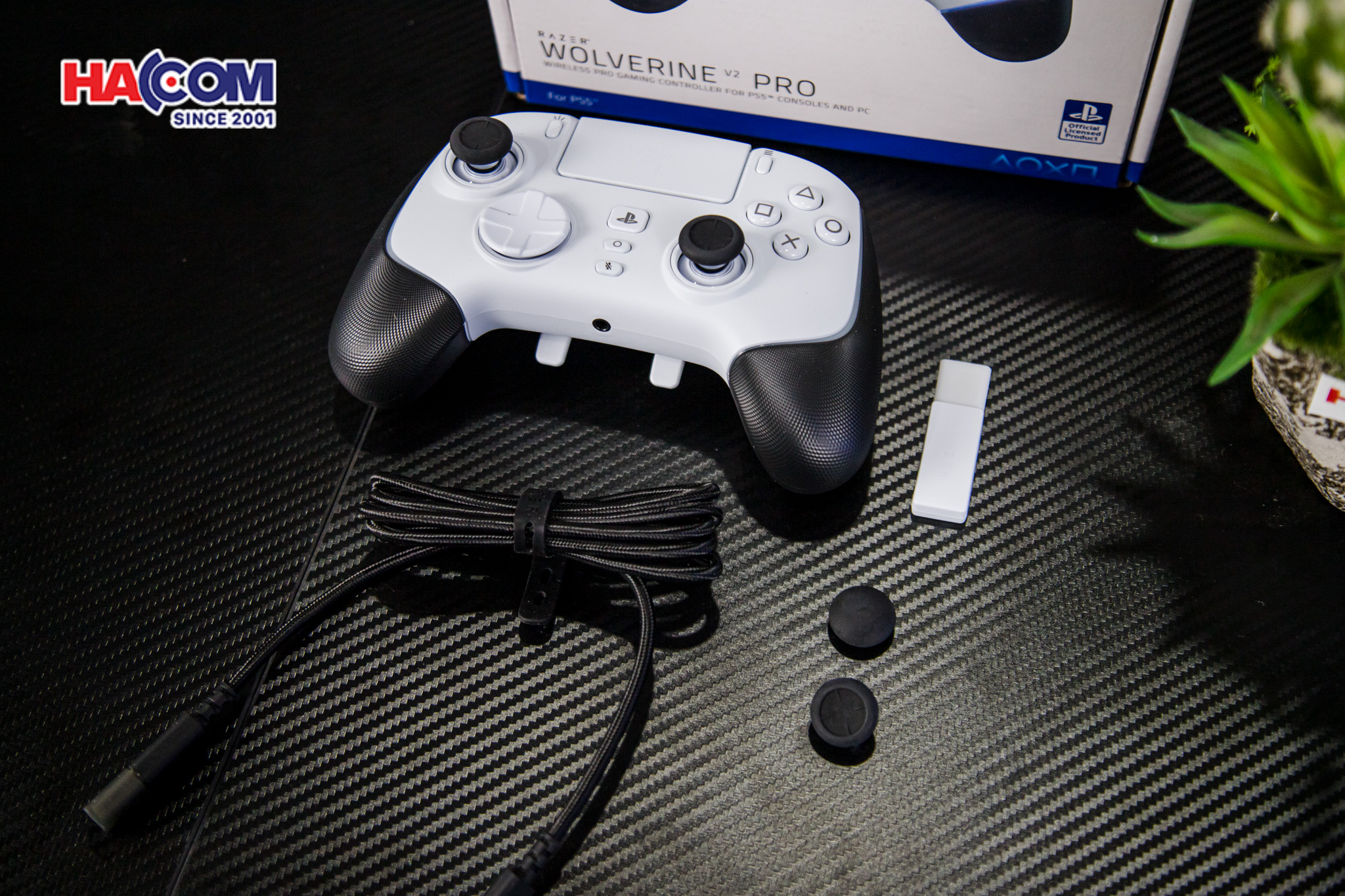 Tay cầm chơi game Razer Wolverine V2 Pro-Wireless PlayStation 5 (PS5) PC Gaming Controller - Màu Trắng- RZ06-04710200-R3A1 13