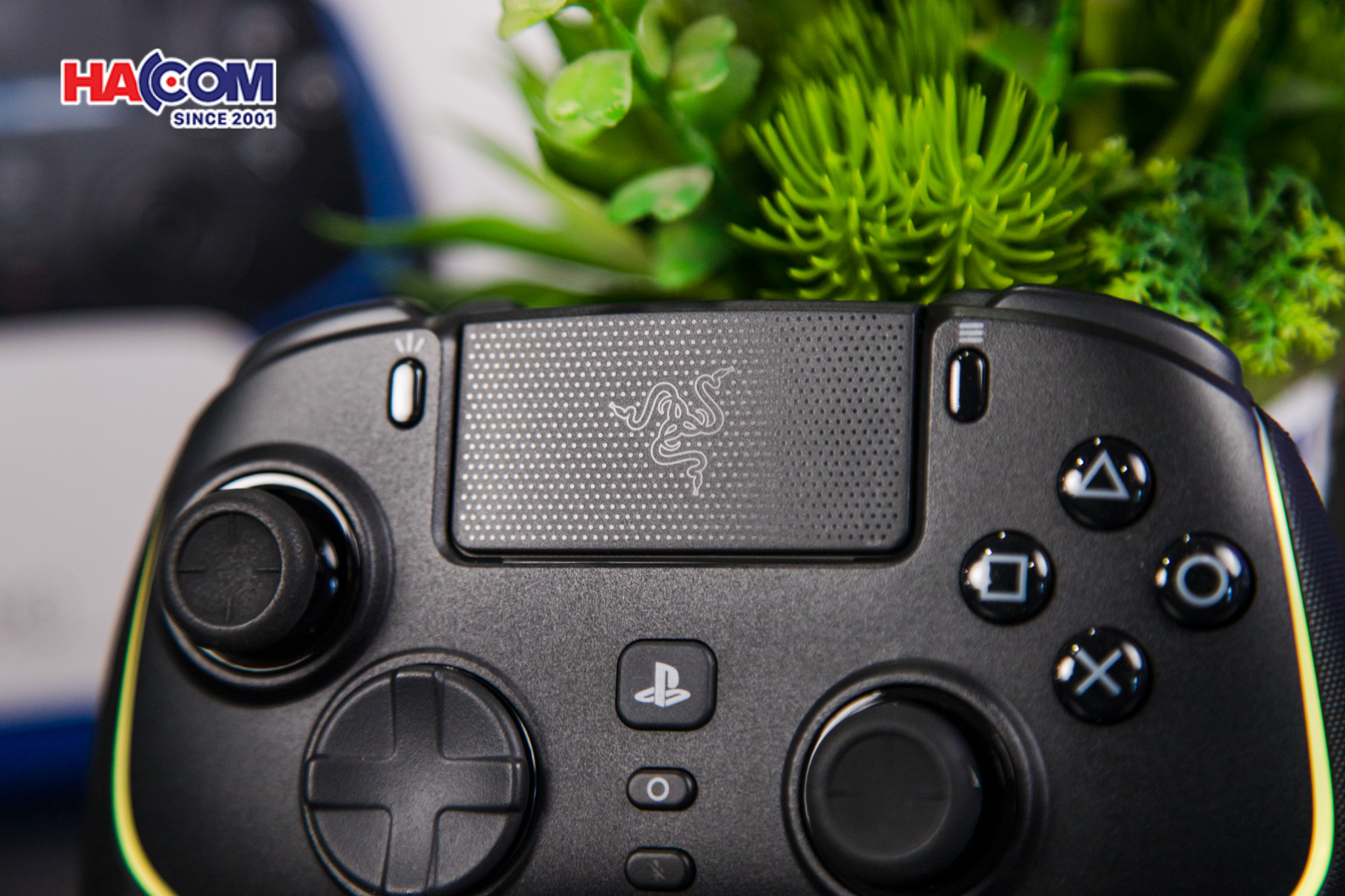 Tay cầm chơi game Razer Wolverine V2 Pro-Wireless PlayStation 5 (PS5) PC Gaming Controller - RZ06-04710100-R3A1 17