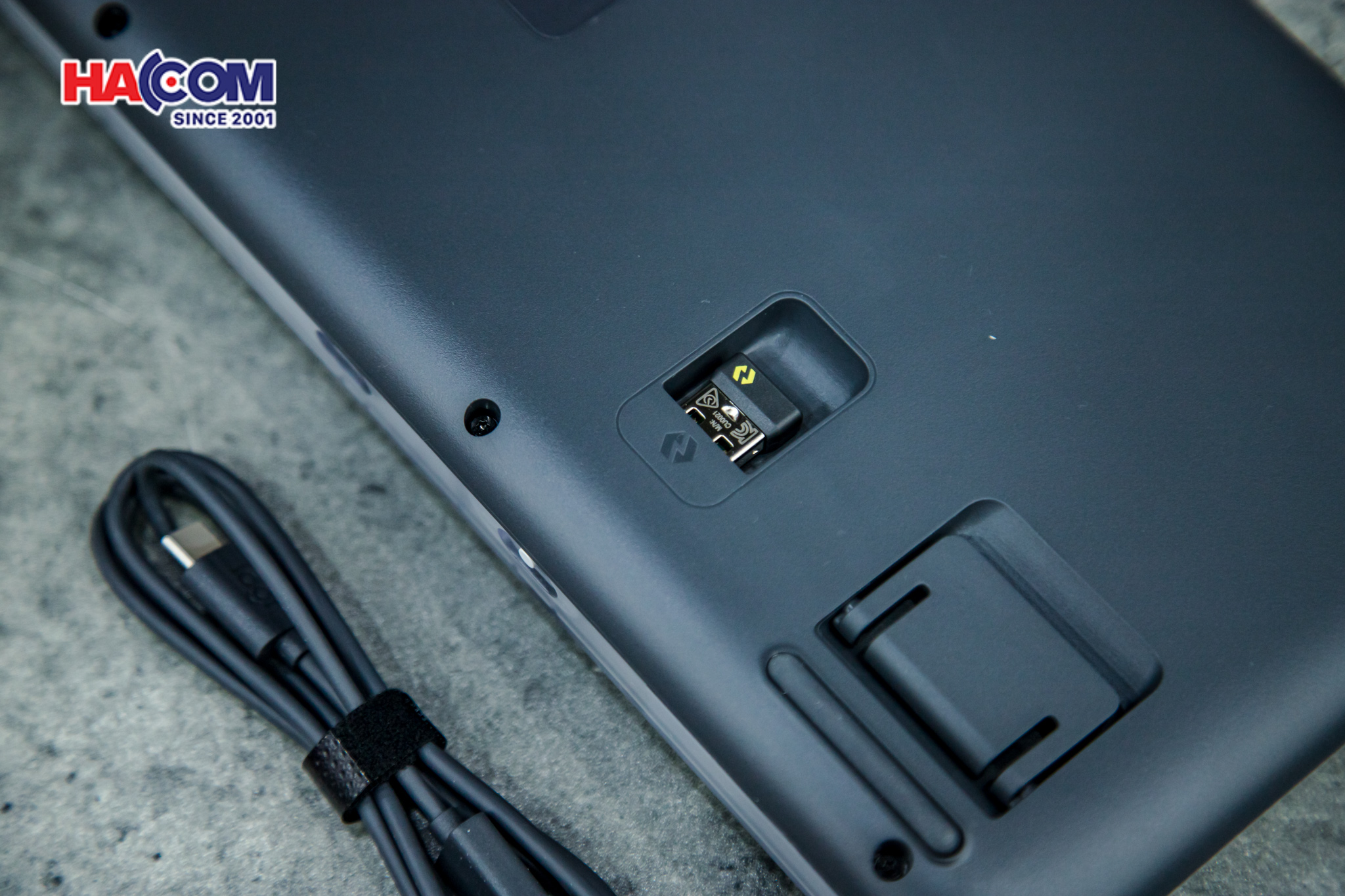 Bàn phím không dây Logitech Alto Keys K98M Graphite (920-013584) 24