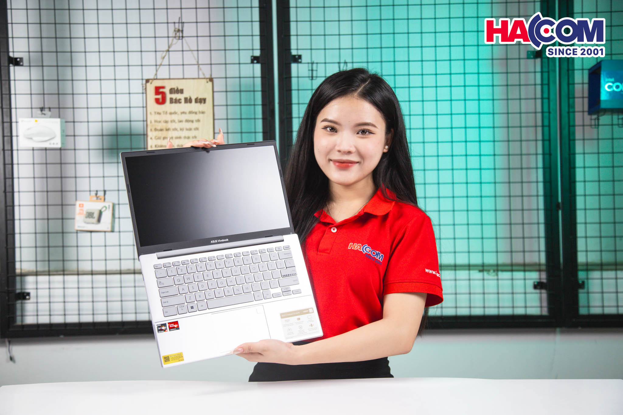 cdn/web/29092025/laptop-asus-vivobook-e1404fa-nk177w1.jpg 19