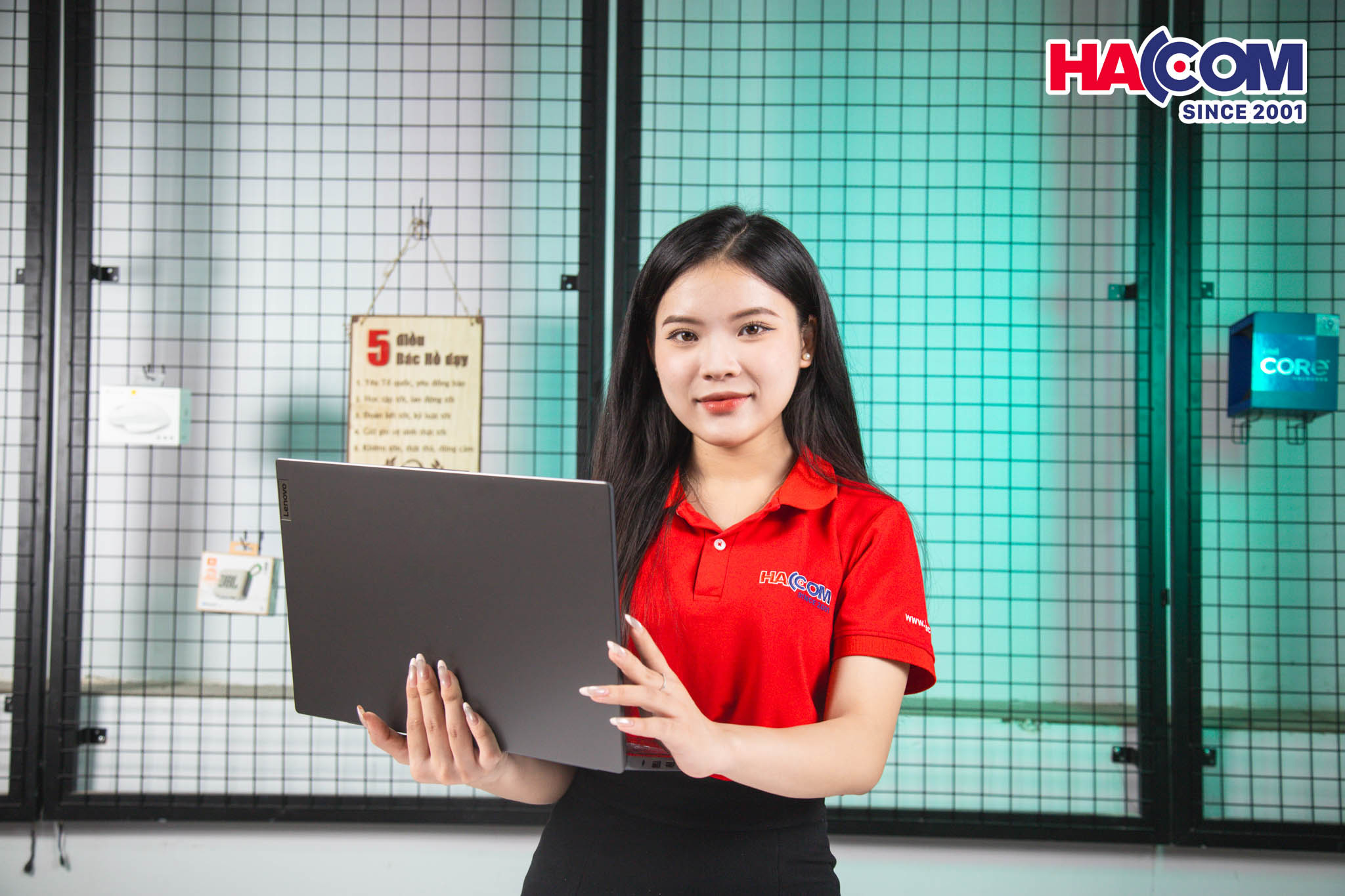 cdn/web/29092025/laptop-lenovo-v15-g4-83a100rfvn4.jpg 12