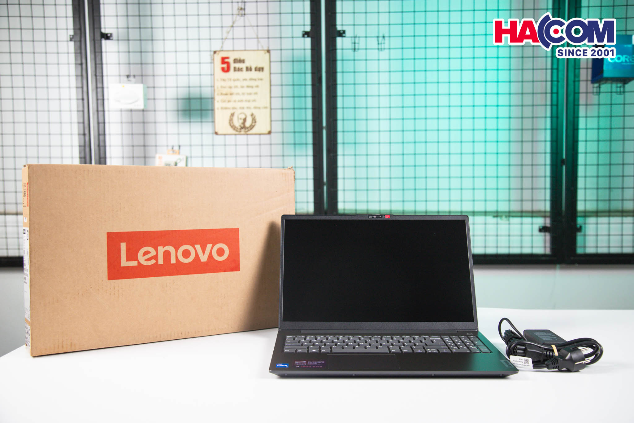 cdn/web/29092025/laptop-lenovo-v15-g4-83a100rfvn5.jpg 13