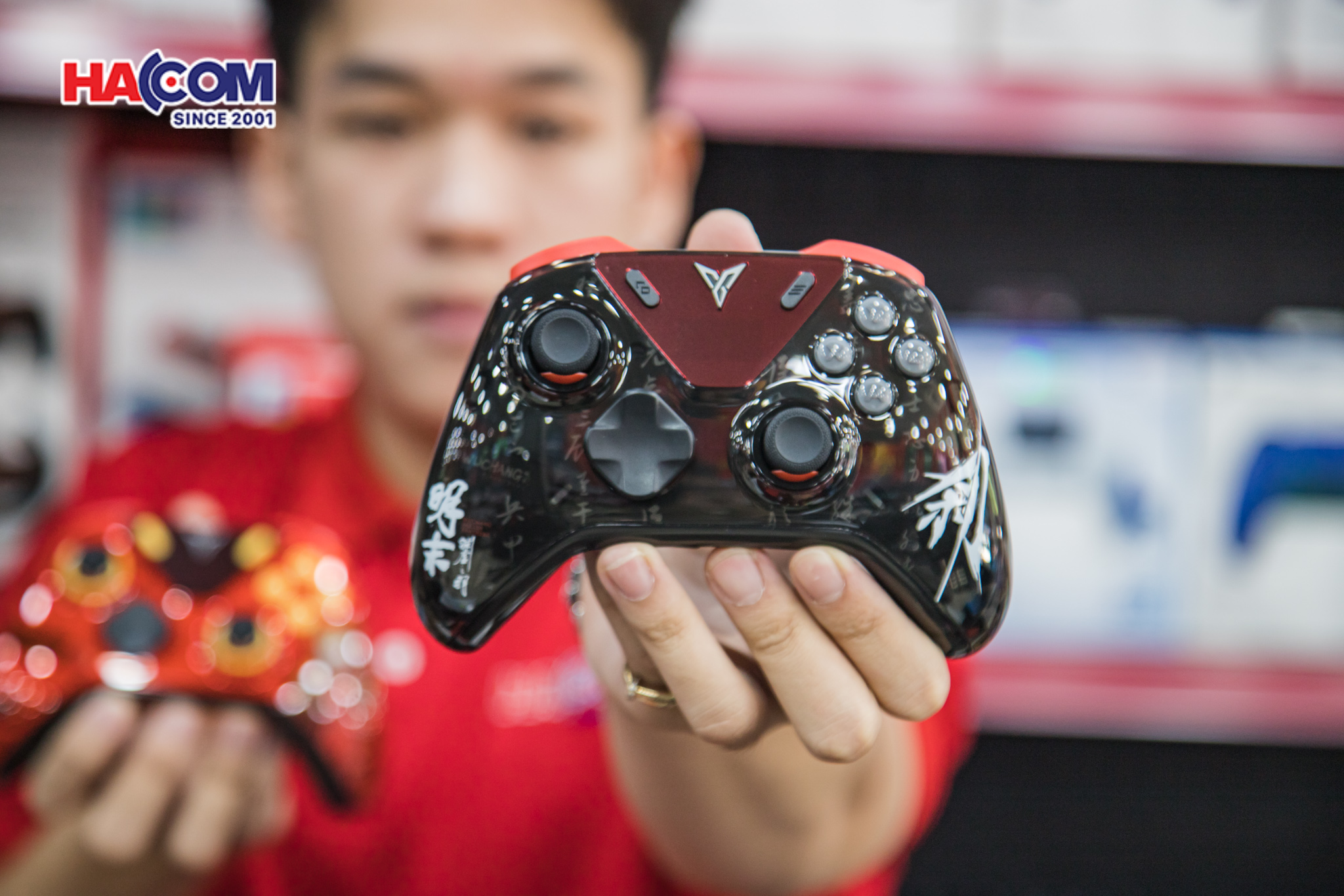  Tay cầm chơi game FLYDIGI Apex 5 Wuchang Version 2