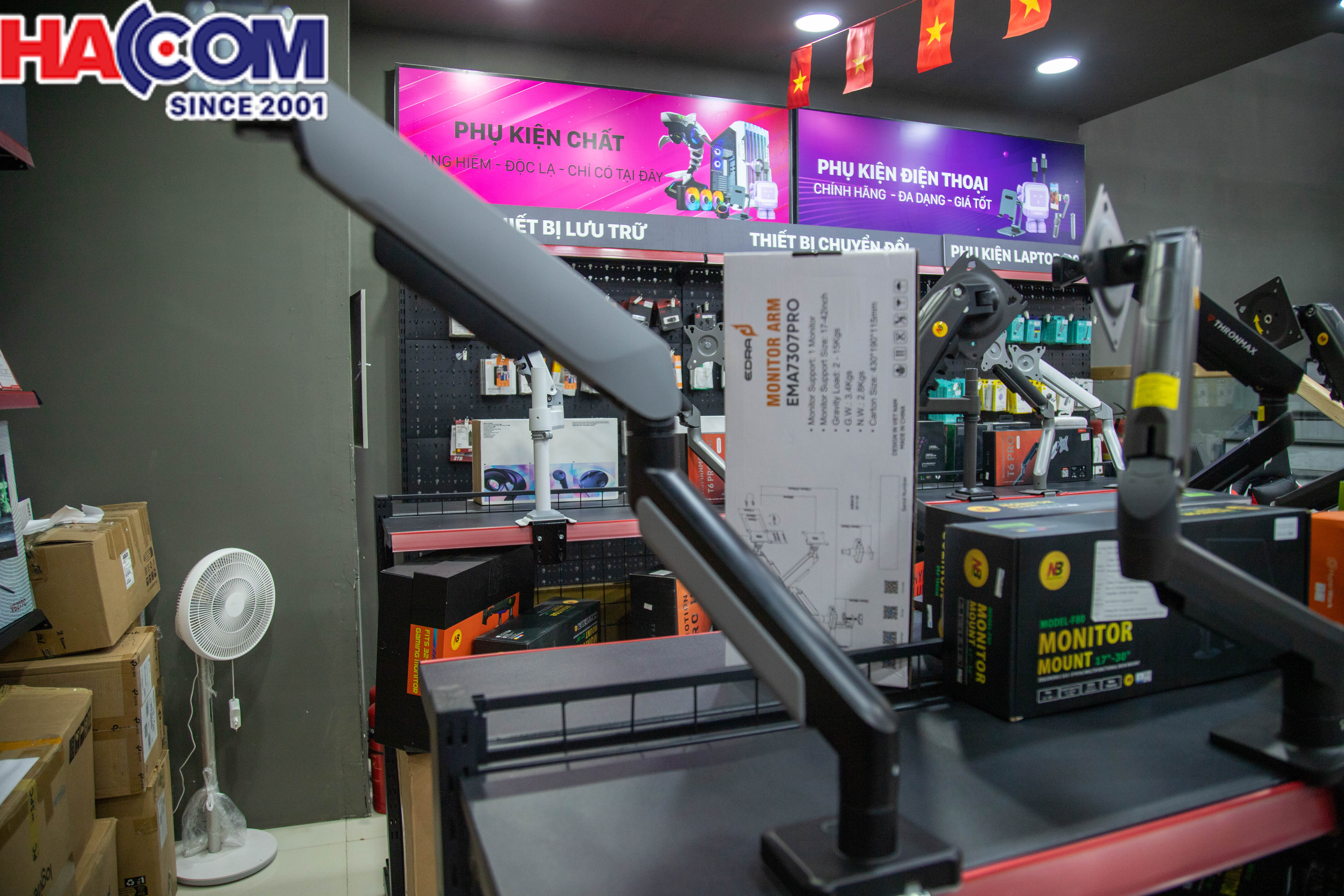 Giá Treo Màn Hình Edra EMA7307Pro (17-42 inch) 4