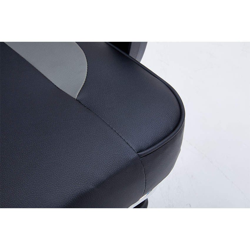 /Ghe-game-WARRIOR-RAIDER-SERIES-WGC210-BlackGrey-3.jpg 3