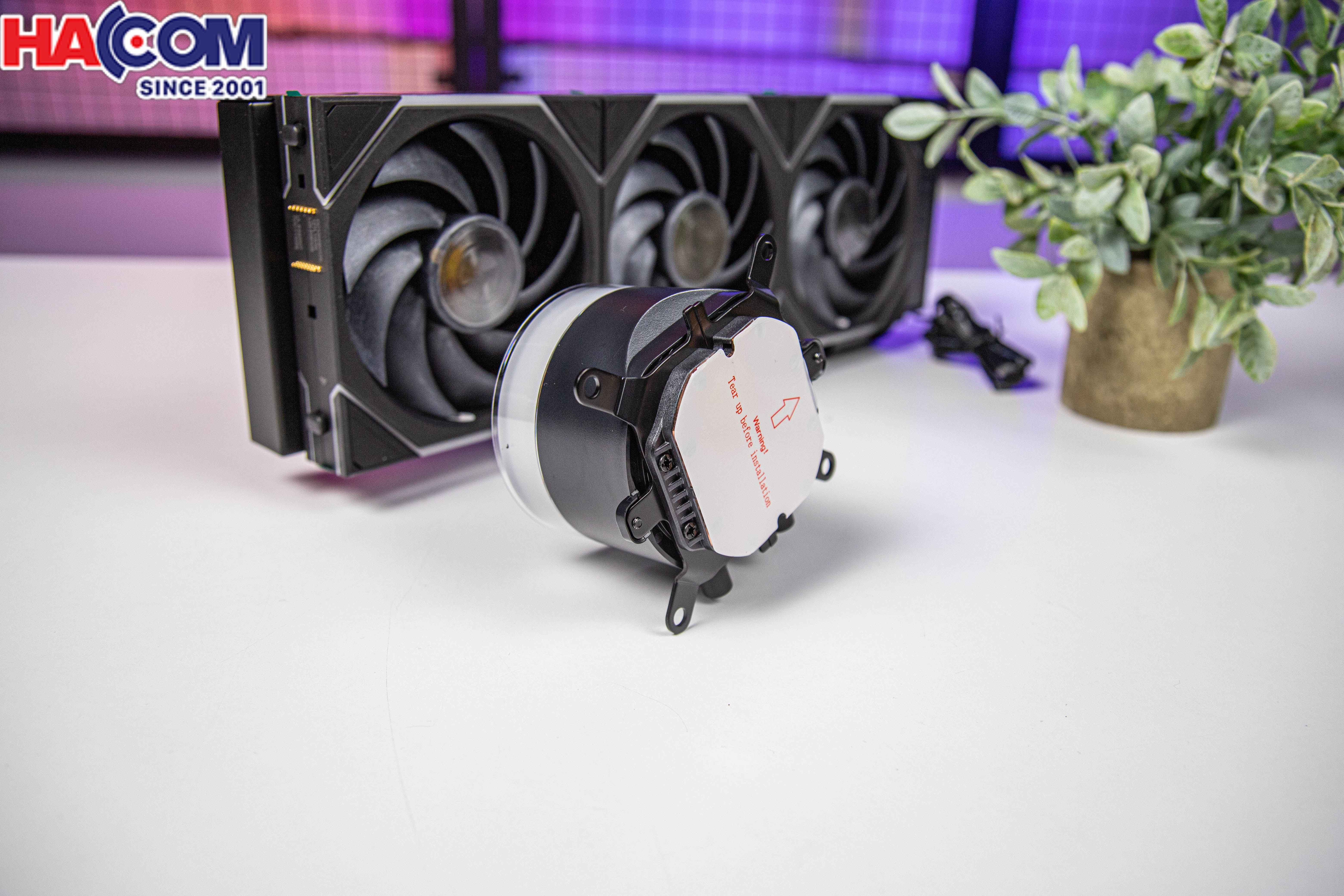 cdn/web/LIAN-LI-Hydroshift-II-LCD-C-360TL-1.jpg 9