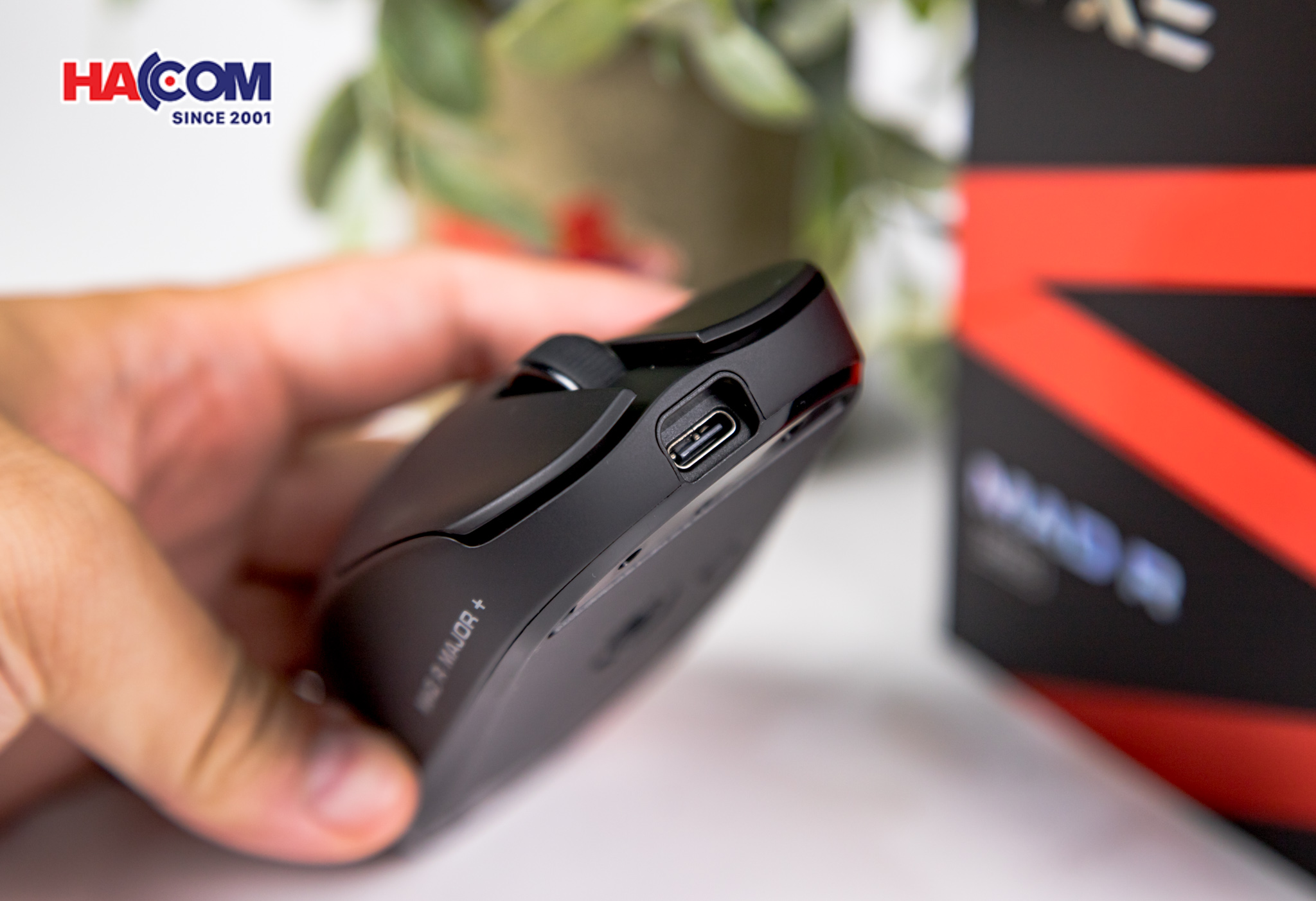 Chuột không dây VXE MAD R Major+ 8K - Màu Đen 9