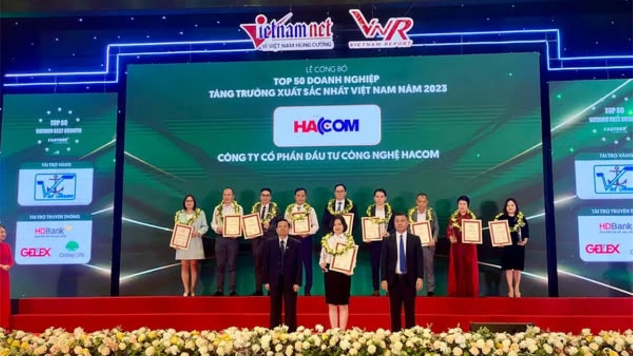 HACOM – Hành trình hơn 20 năm chinh phục các giải thưởng uy tín