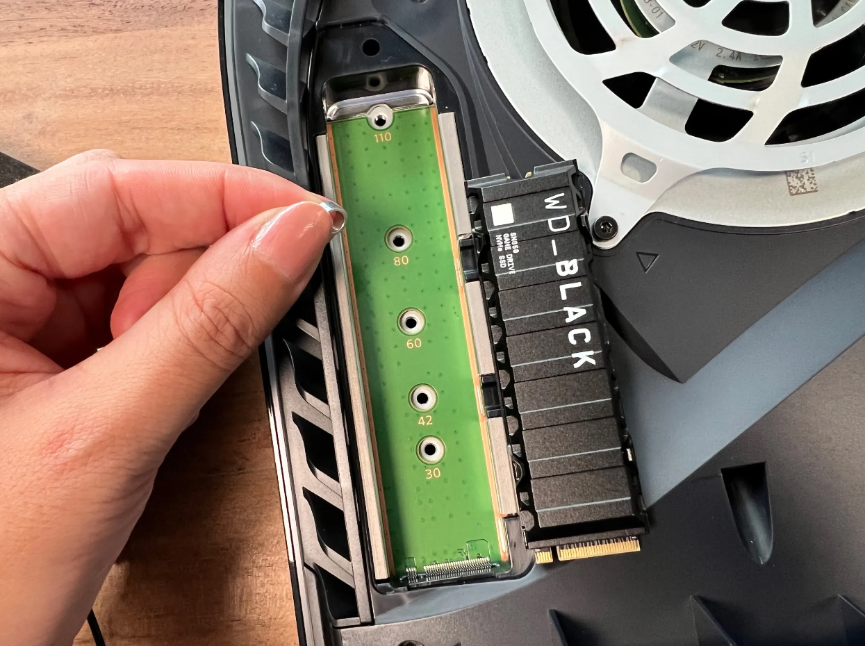 Máy chơi game Sony Playstation 5 (PS5) Slim Standard - Hàng Chính Hãng 9