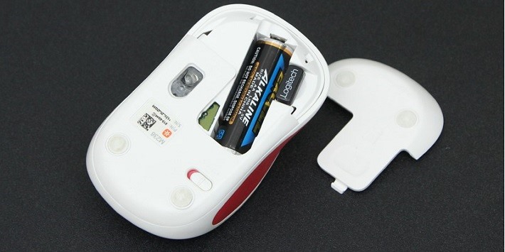 Chuột chơi game bị hết pin