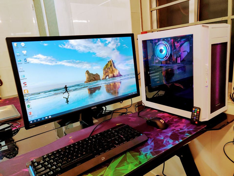 Phân khúc thấp máy vi tính bàn giá bao nhiêu