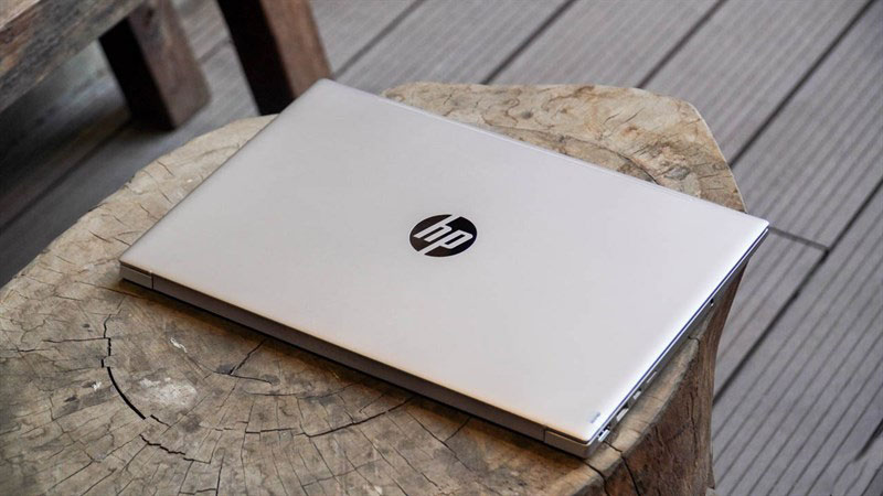 Sạc pin laptop HP bao lâu thì đầy?