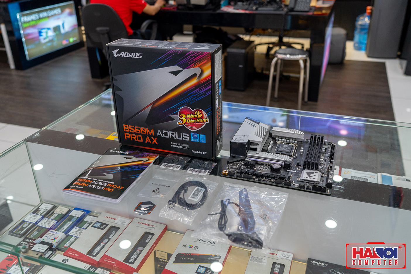 Main B560 Gigabyte AORUS