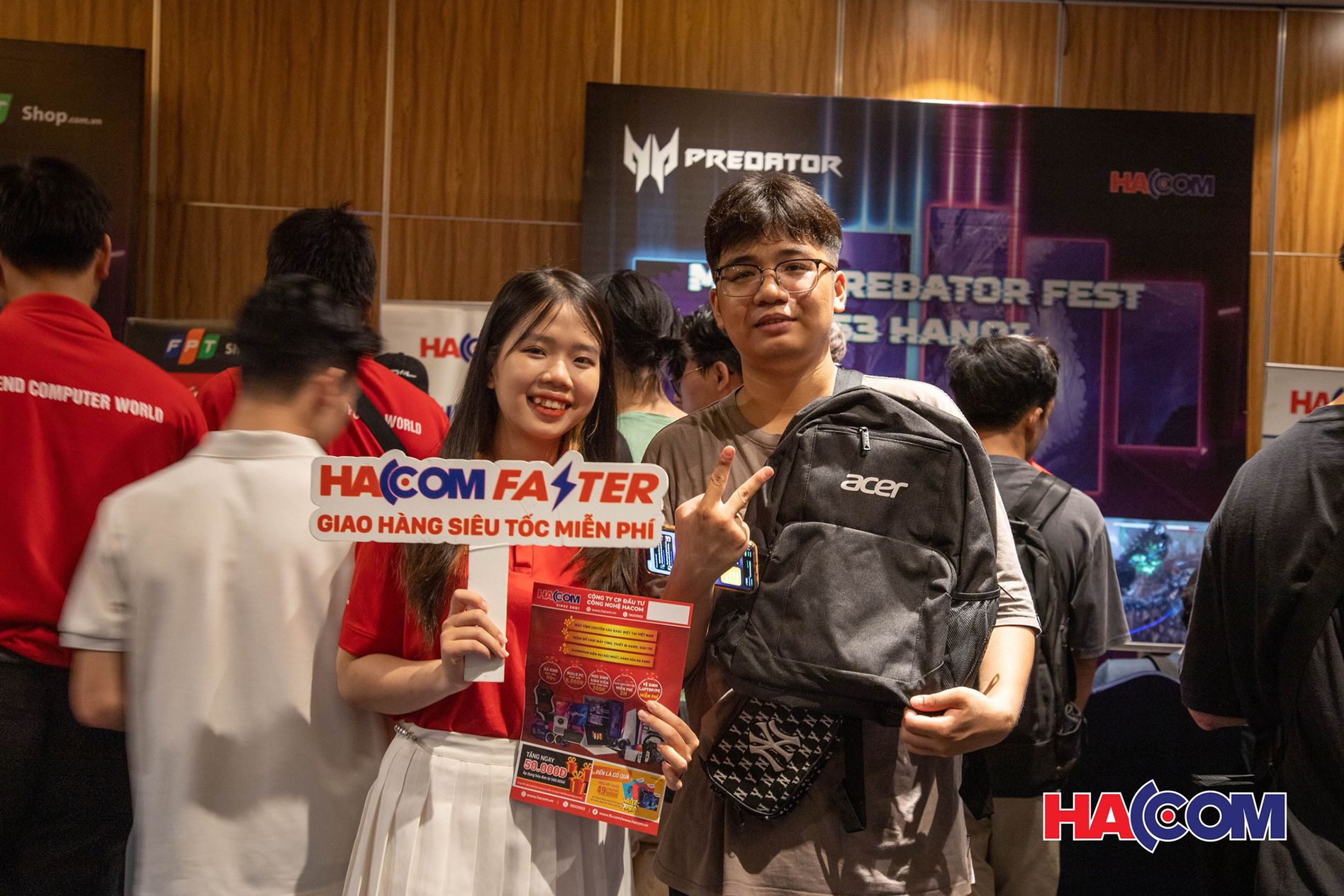HACOM phục vụ